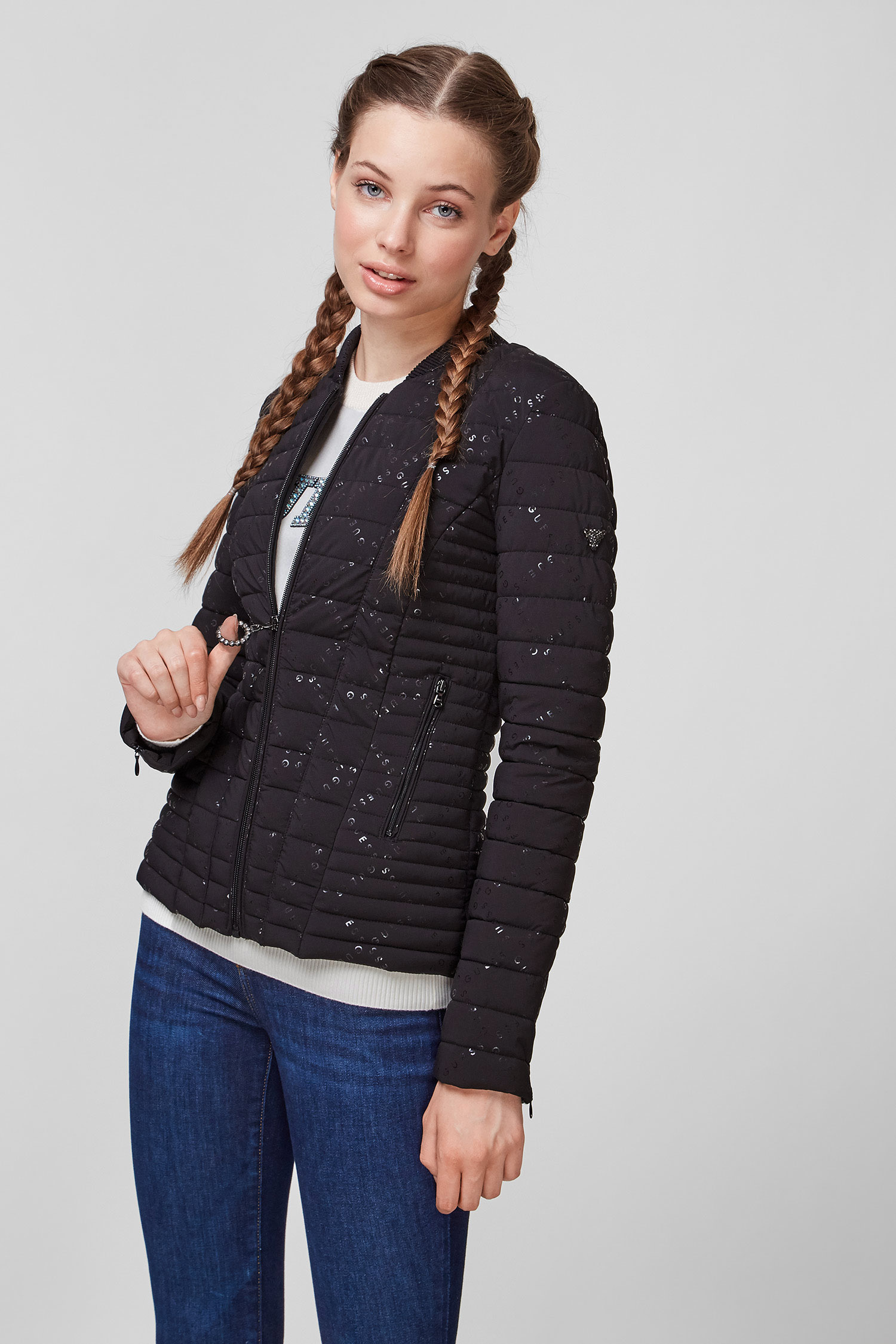 Черная куртка для девушек Guess W0YL81.WCOG0;JBLK