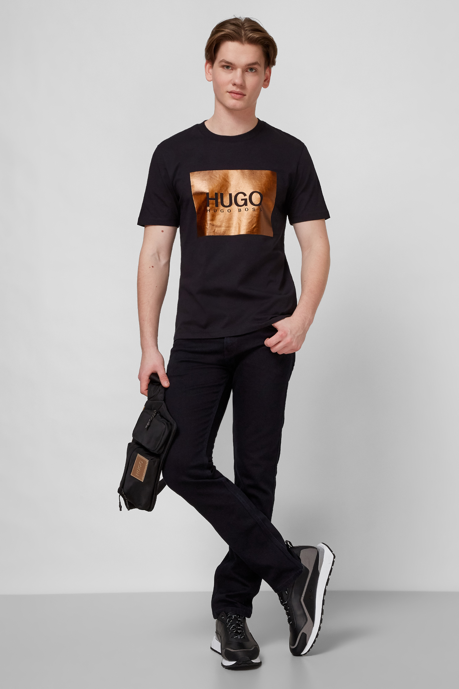 Чорна футболка для хлопців HUGO 50463233;001