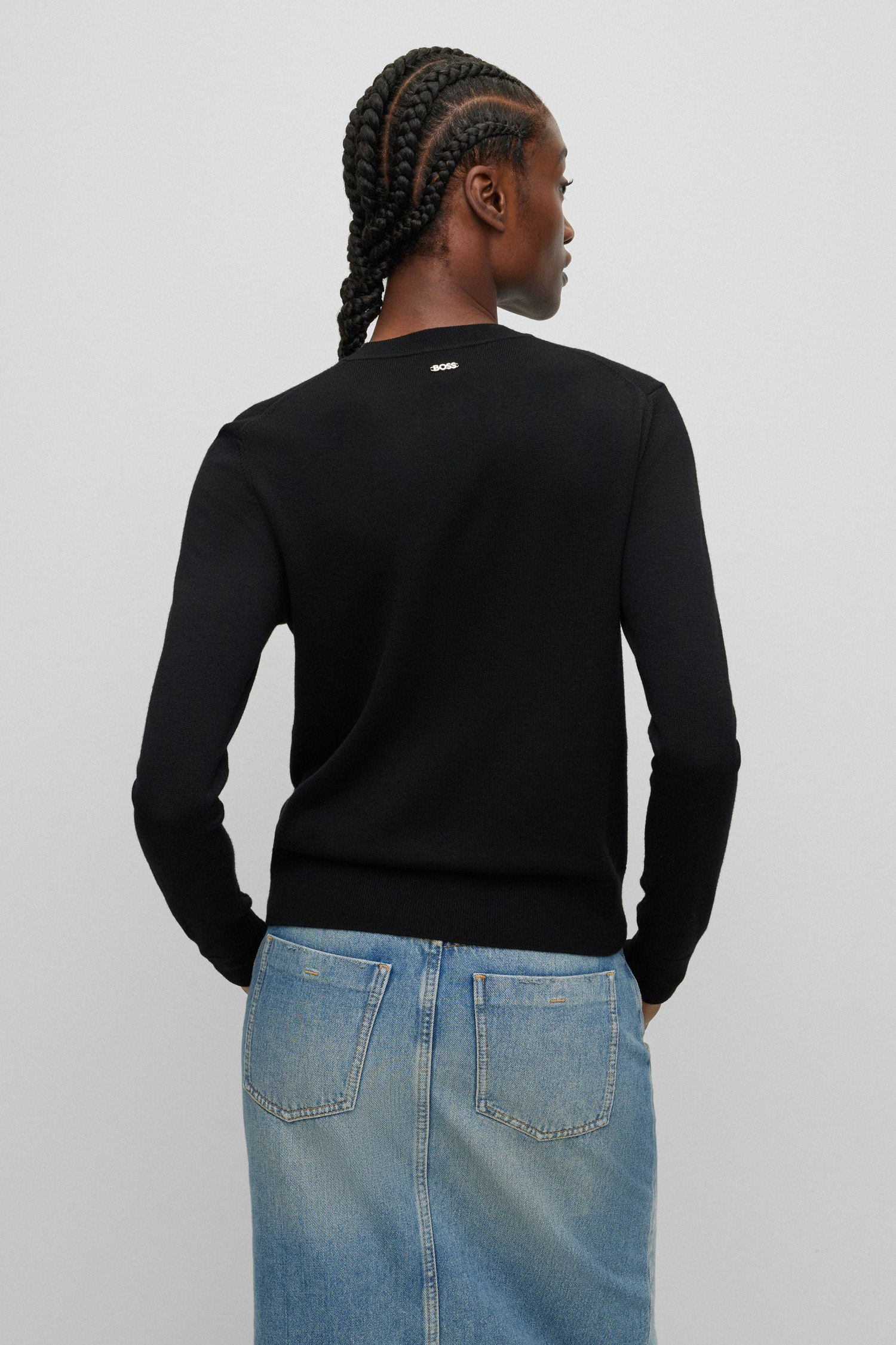 Женский черный шерстяной кардиган BOSS 50473240;001