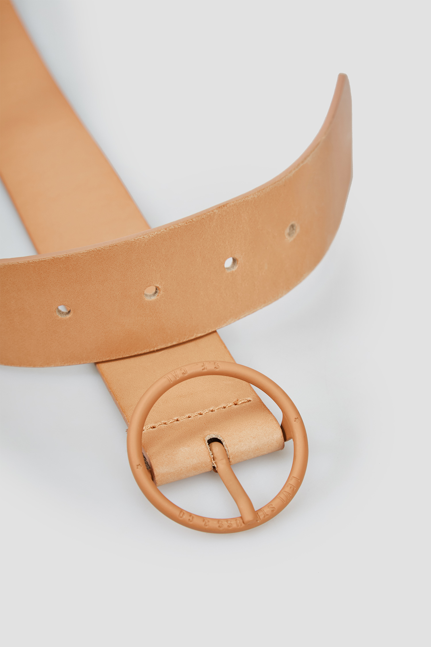 Жіночий бежевий шкіряний ремінь Levi’s® 233311;3.97