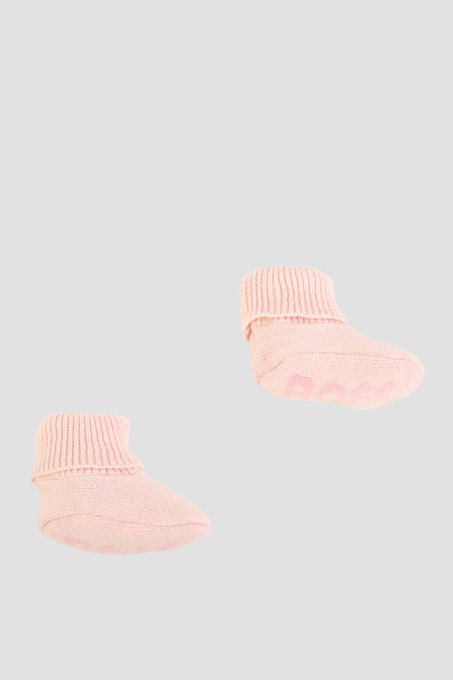 Детский набор аксессуаров (шапка, носки) BOSS kids J98423;44L