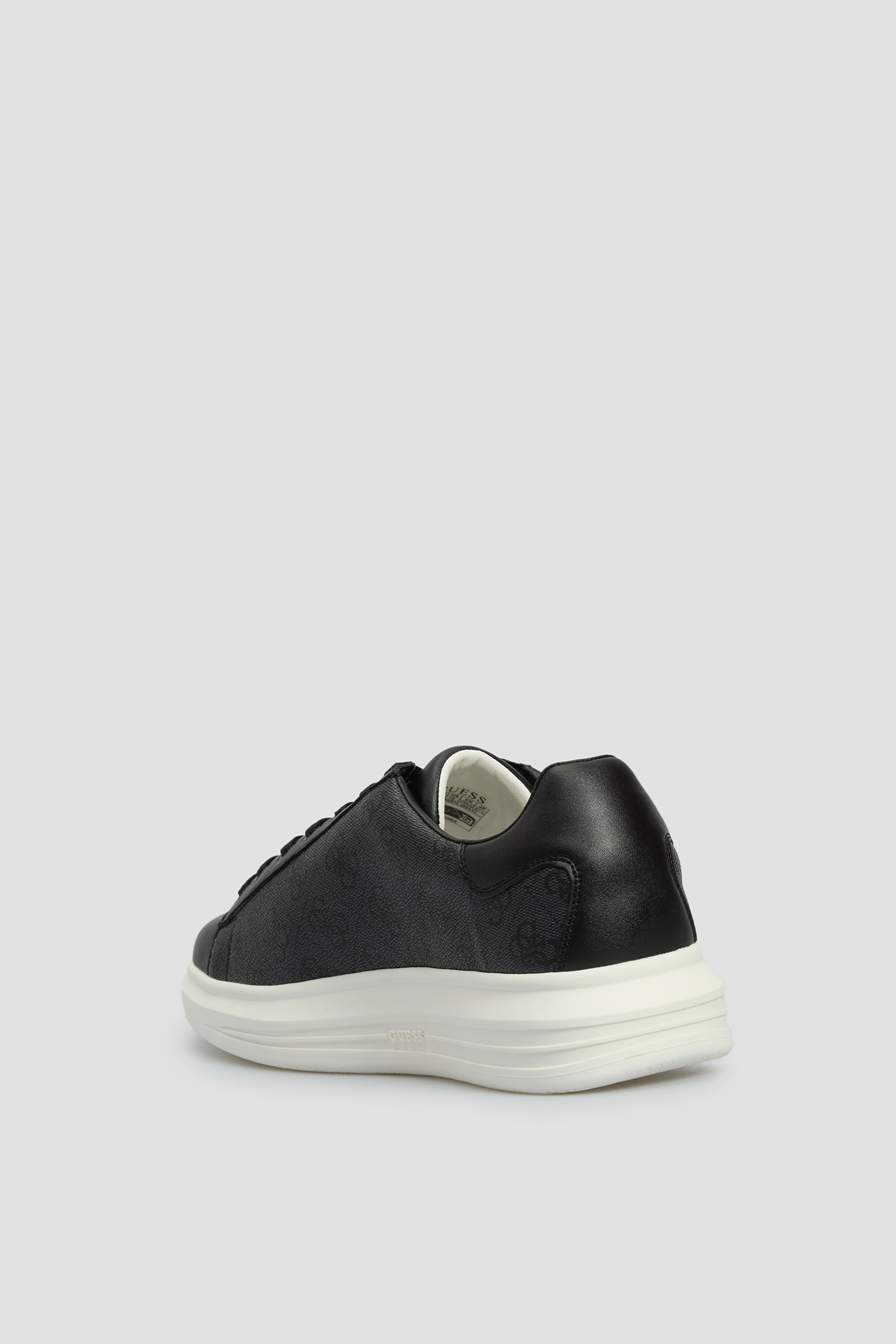 Чоловічі чорні снікерси Guess FM8VIB.FAM12;COAL