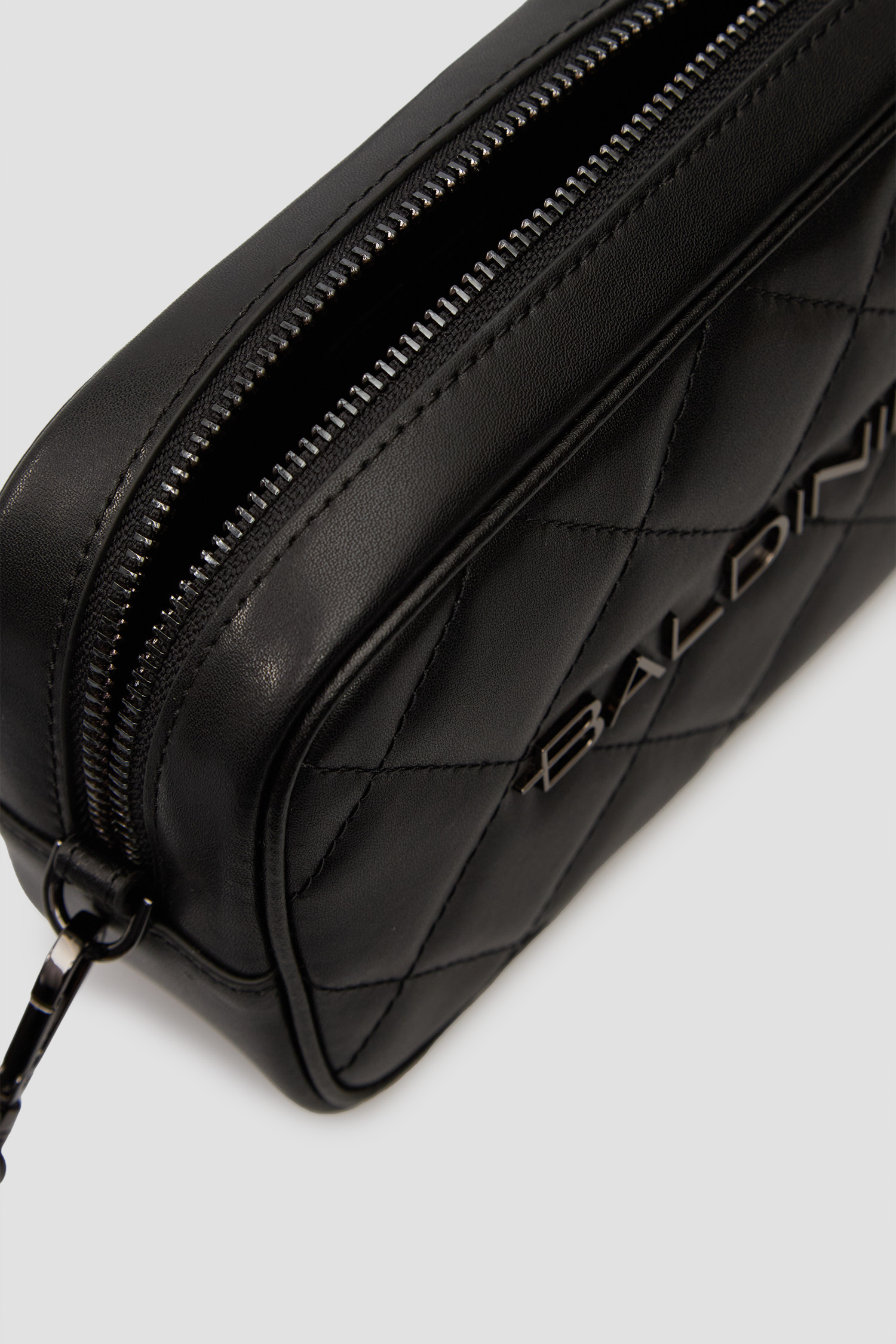 Жіноча чорна шкіряна сумка BALDININI B6B450XXTRAP;0002