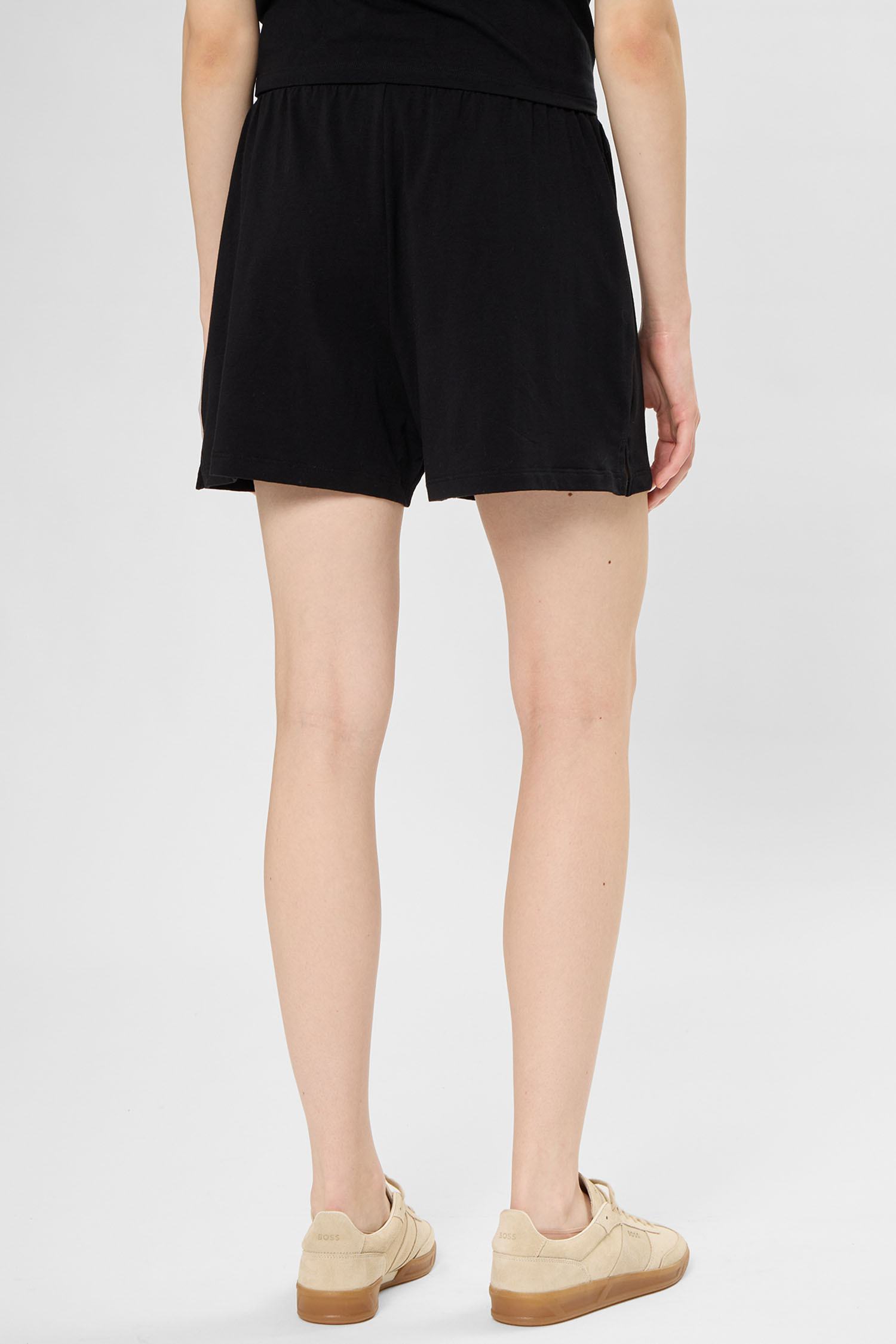 Жіночі чорні шорти BOSS 50515606;001