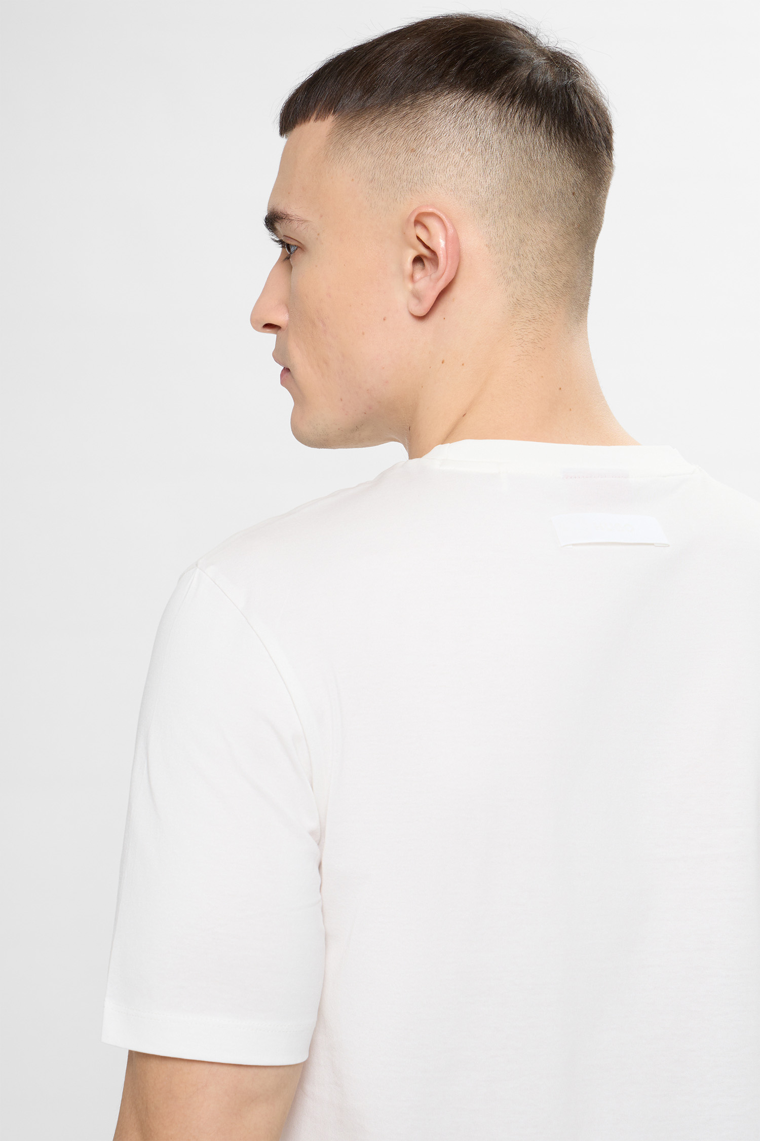 Чоловіча біла футболка HUGO 50542969;102