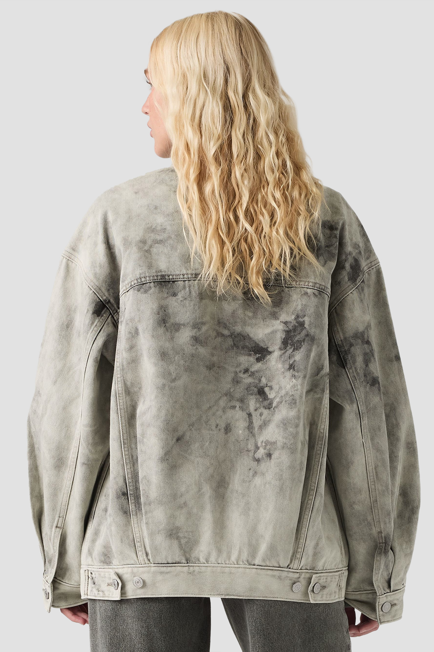 Женская серая джинсовая куртка Levi’s® A3472;0017