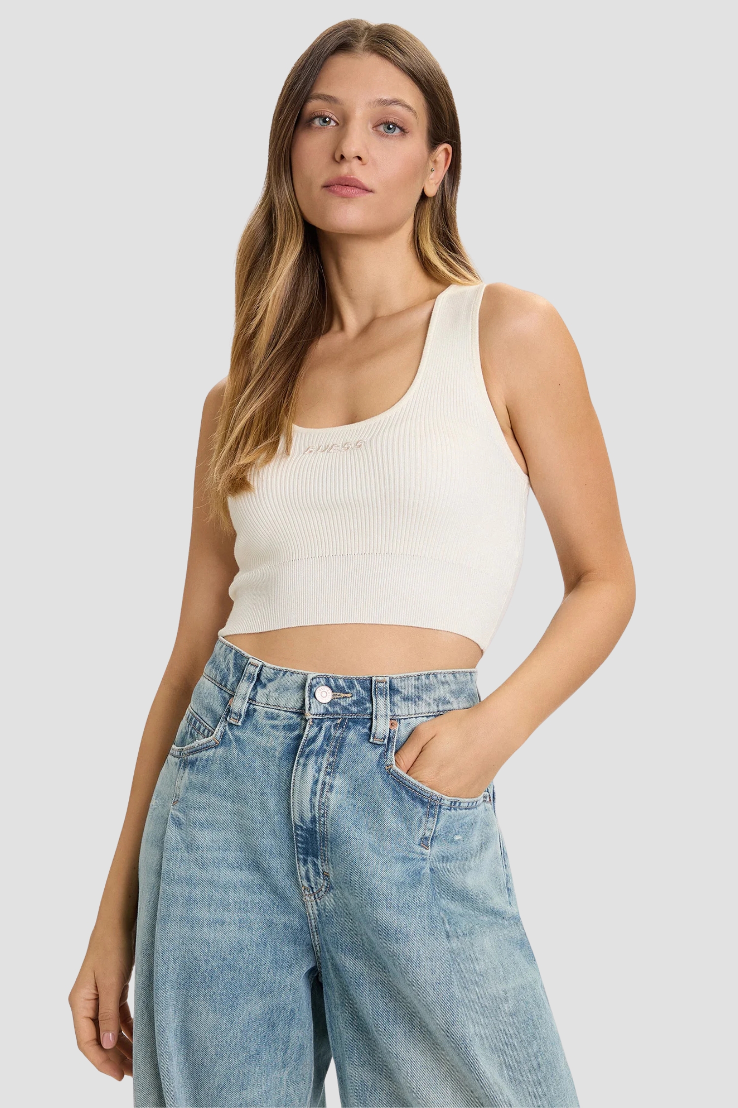 Женский белый топ Guess V5BP05.Z3JD2;G047