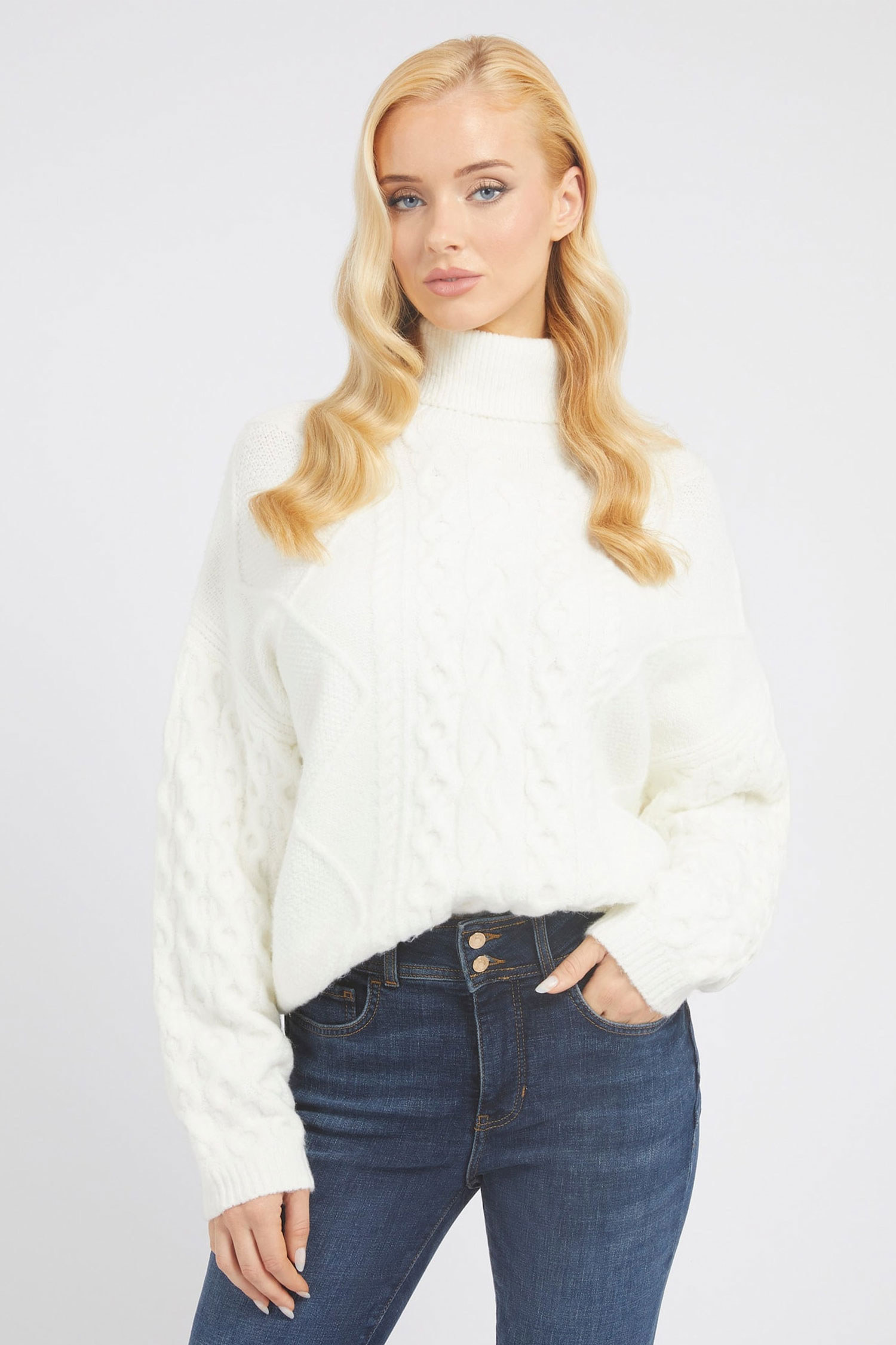 Жіночий білий светр Guess W3BR17.Z2YZ2;G1O6