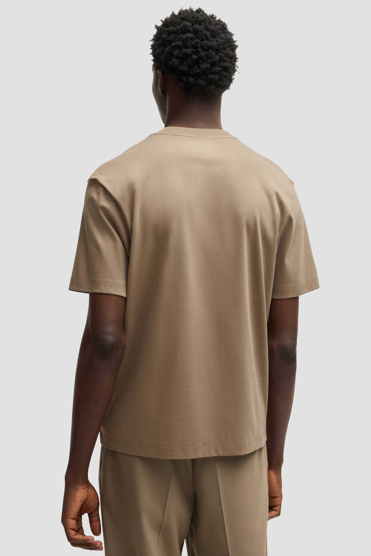 Чоловіча бежева футболка HUGO 50536347;219