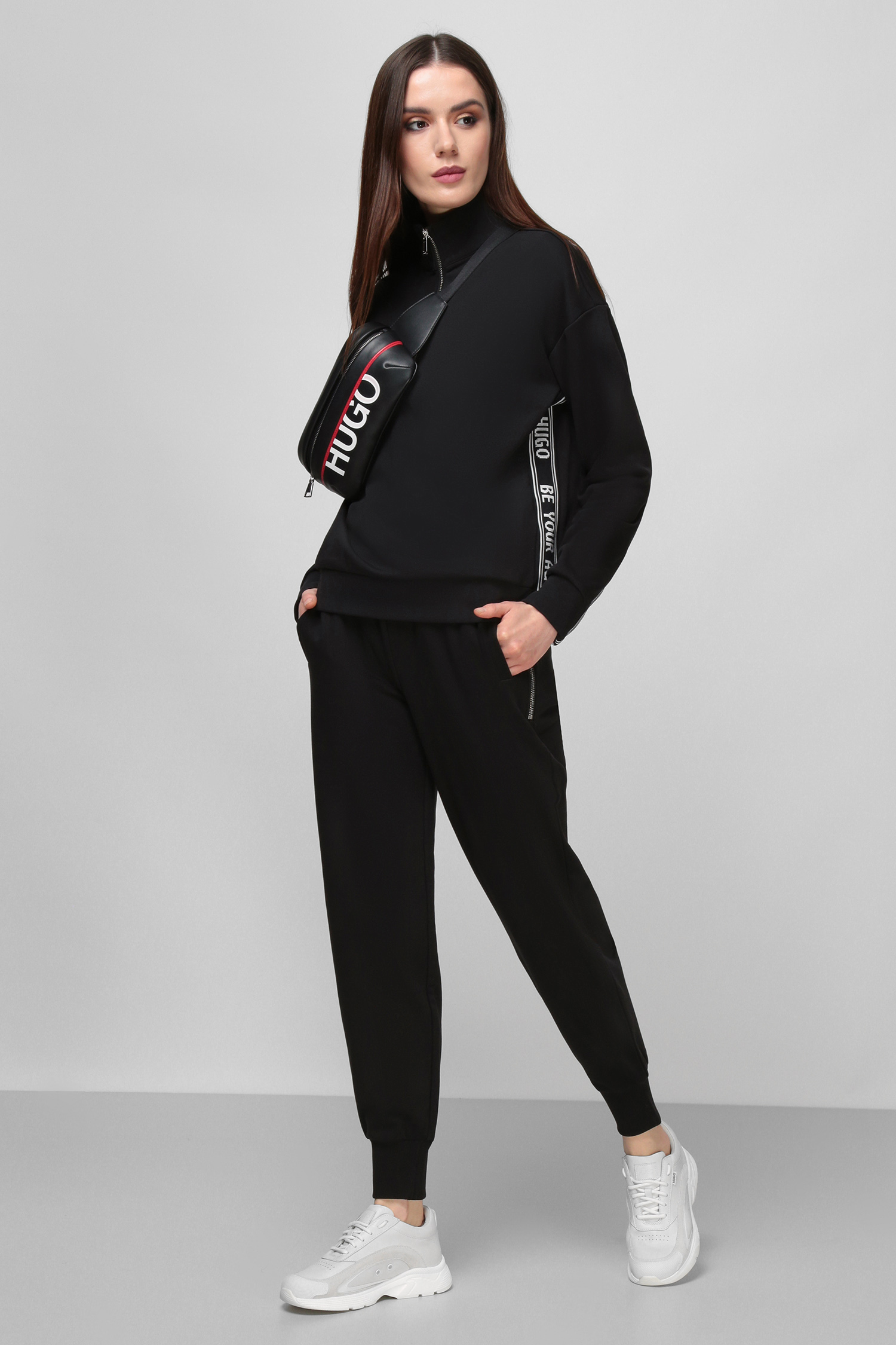 Жіночі чорні спортивні штани HUGO 50461421;001