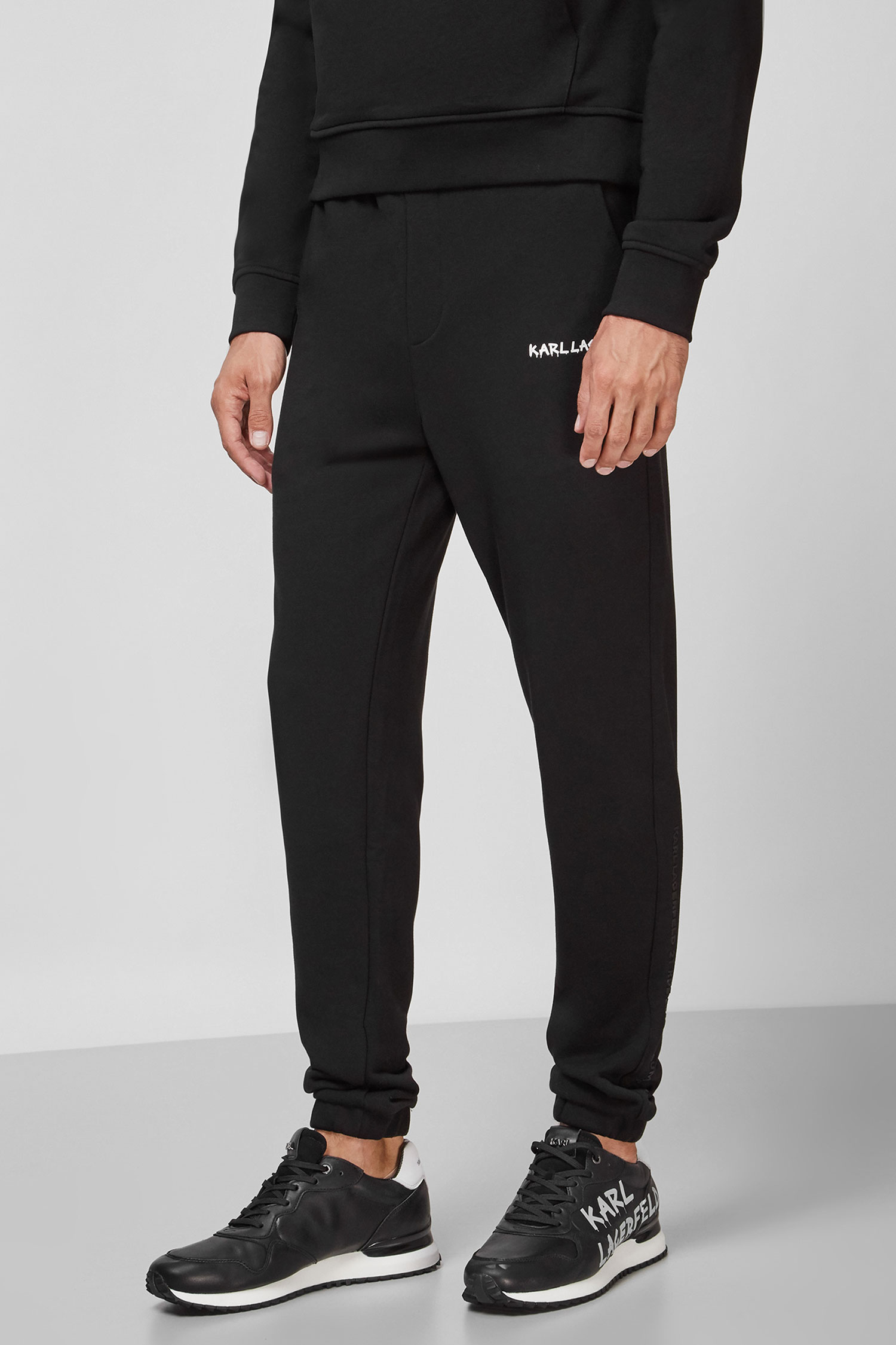 Чоловічі чорні спортивні штани Karl Lagerfeld 512900.705022;990