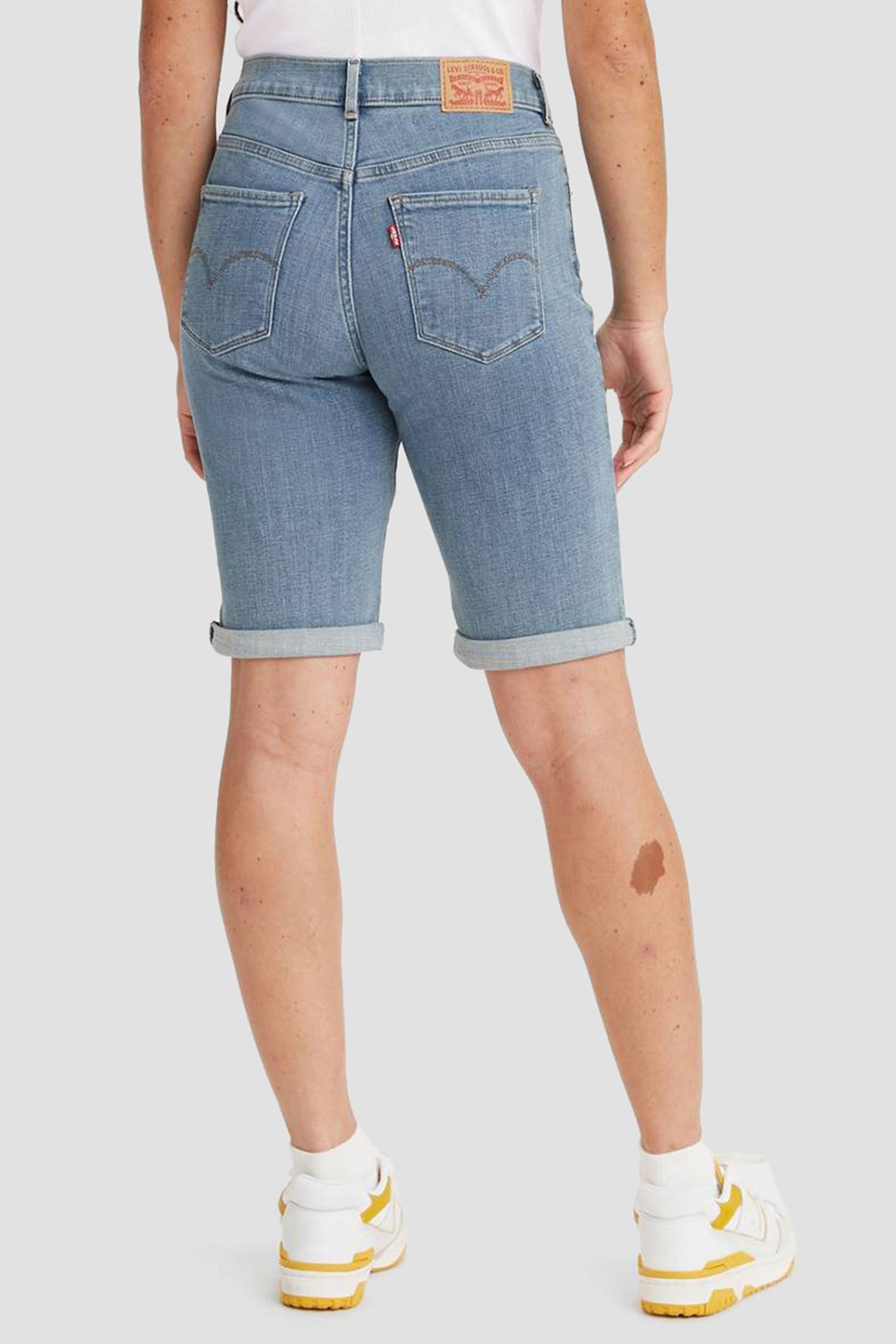 Женские синие джинсовые шорты Classic Bermuda Levi’s® 29969;0065