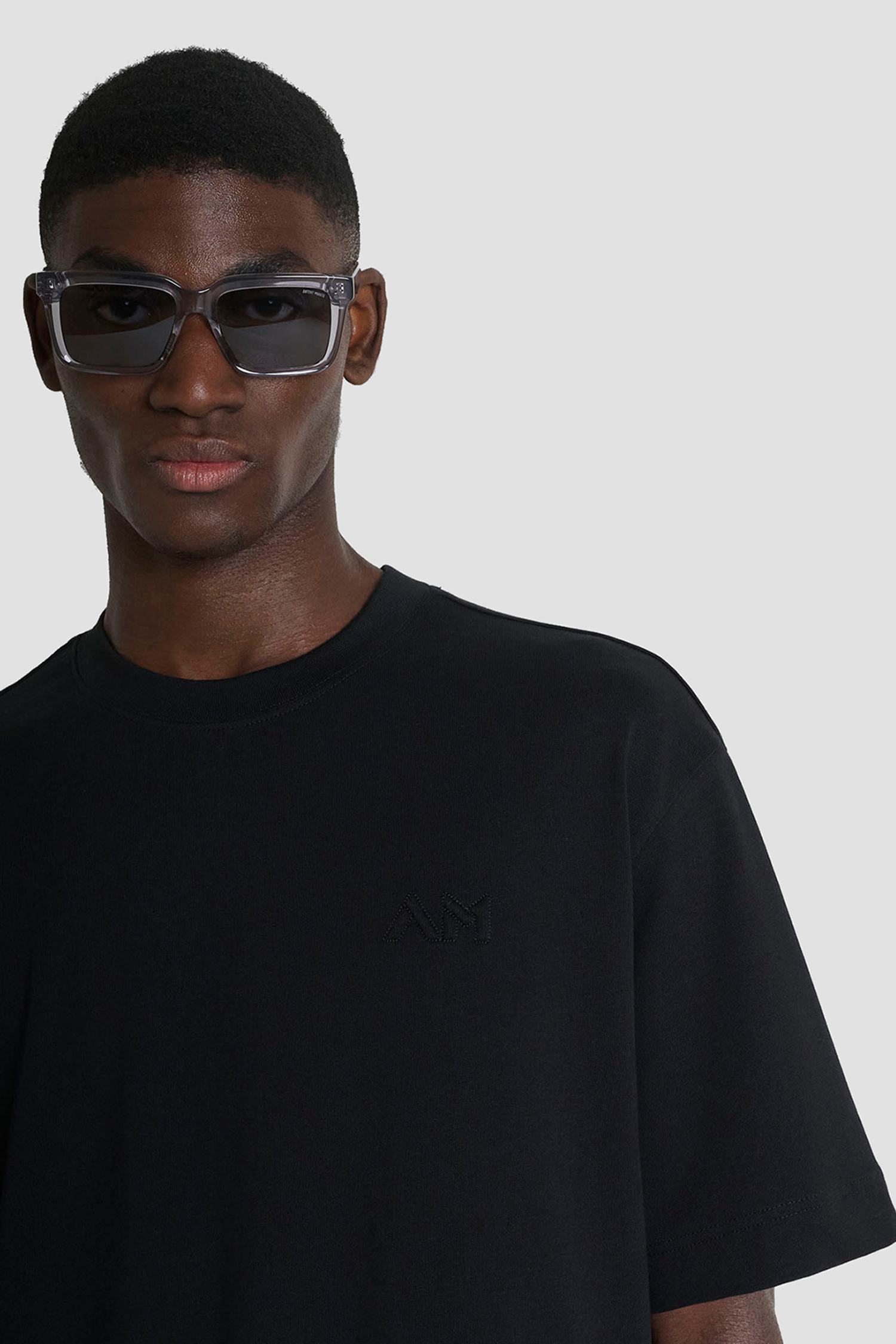 Мужская черная футболка Antony Morato MMKS02621.FA100242;9000