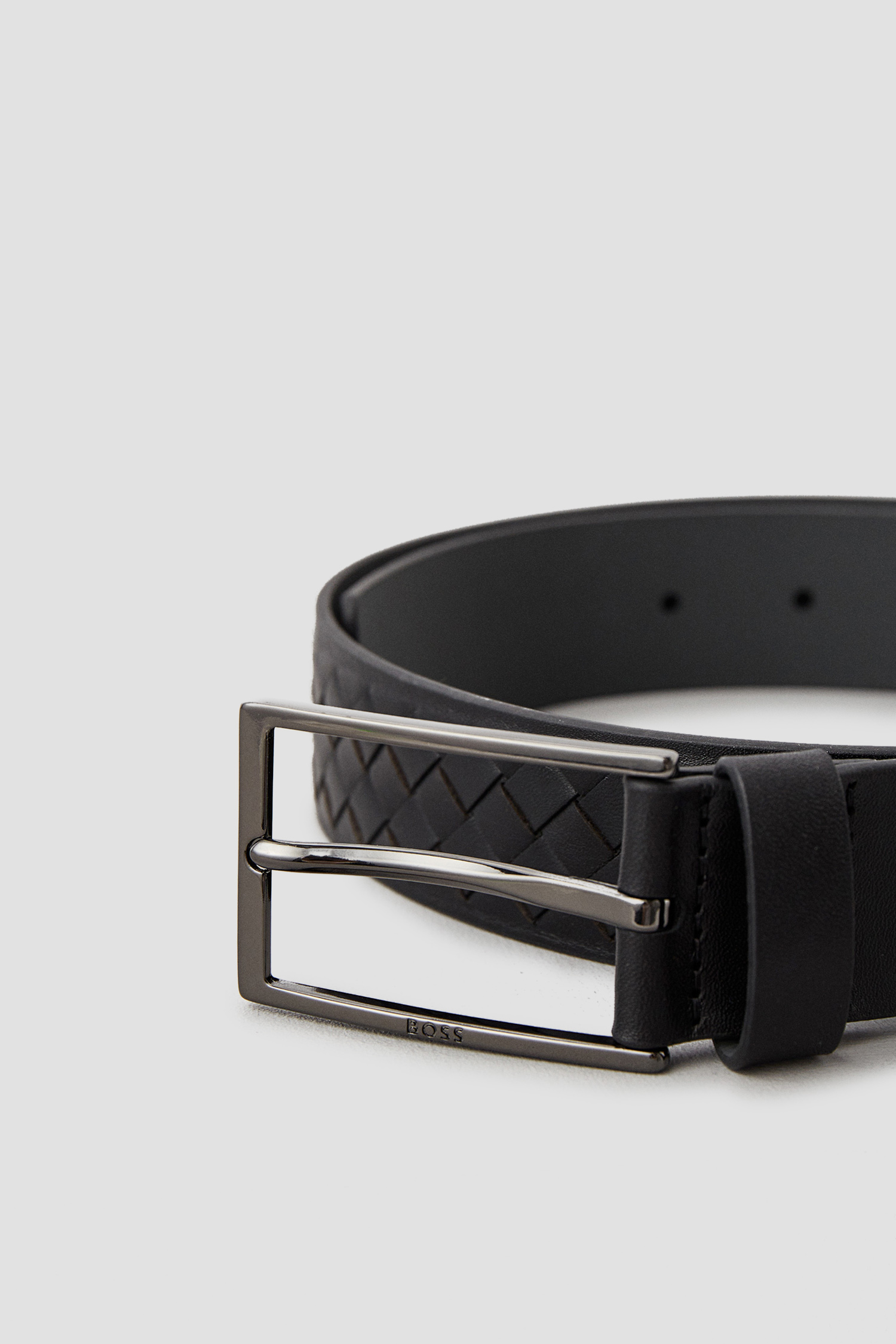 Чоловічий чорний шкіряний ремінь BOSS 50471139;001