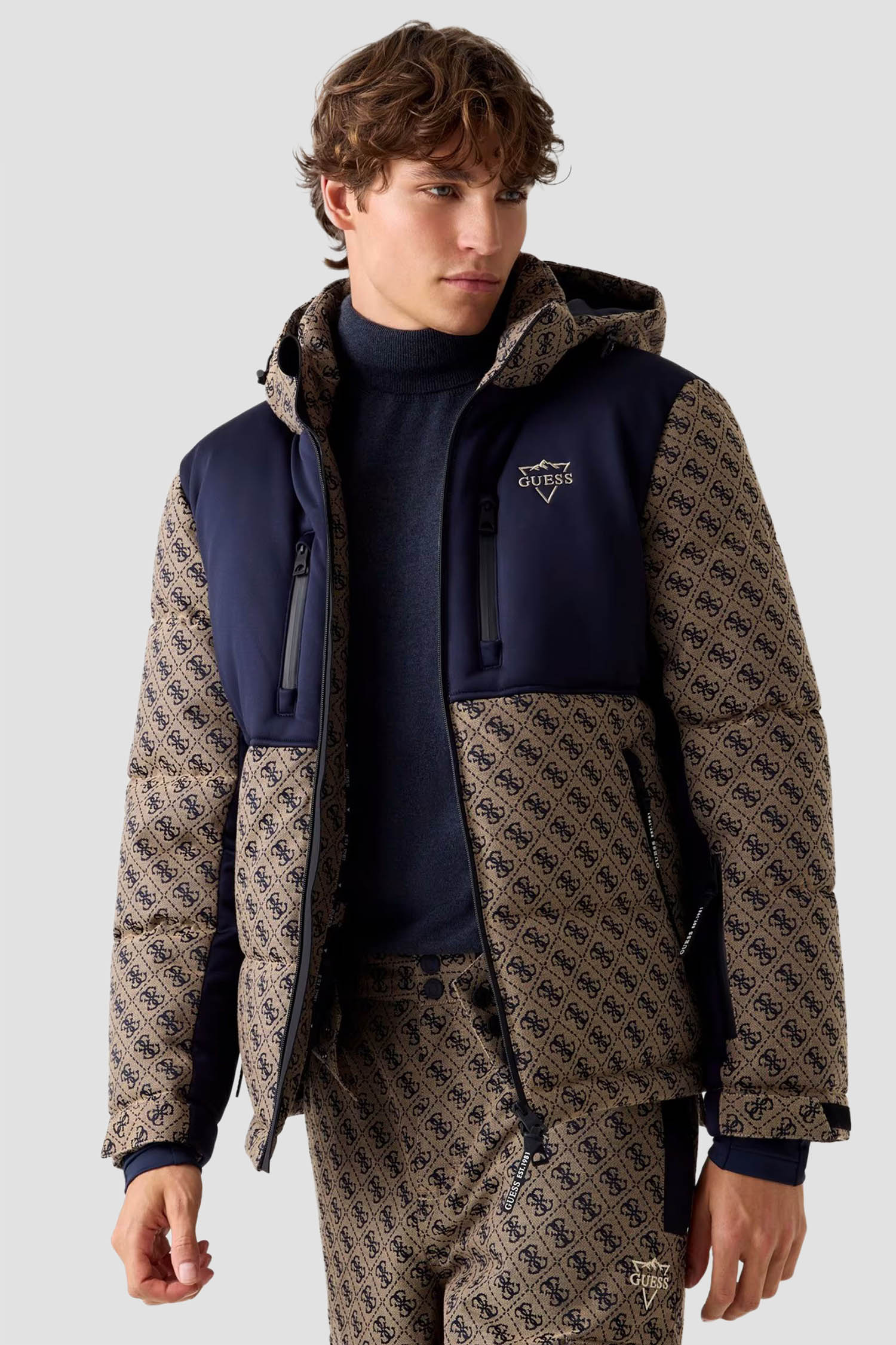 Чоловіча бежева лижна куртка з візерунком Guess M5BL0N.WF182;FN4K