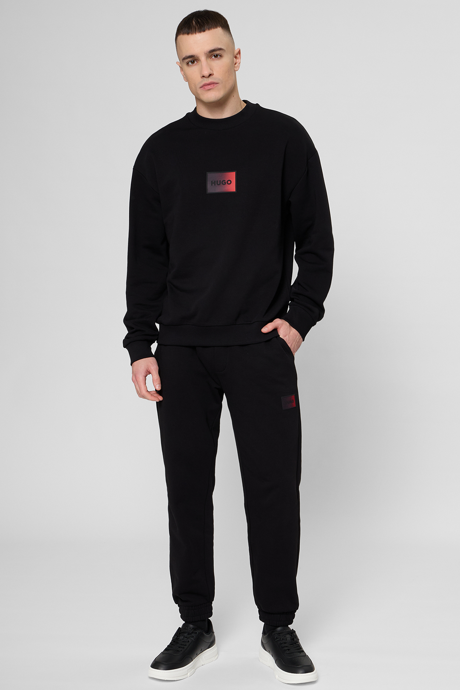 Чоловічий чорний світшот HUGO 50553134;001