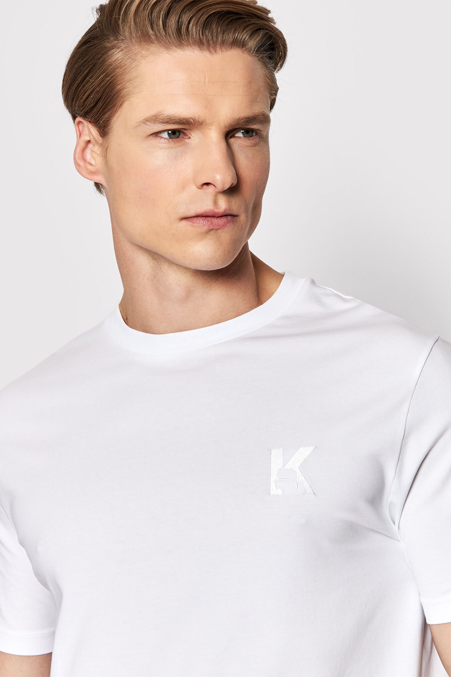 Мужская белая футболка Karl Lagerfeld 500221.755890;10