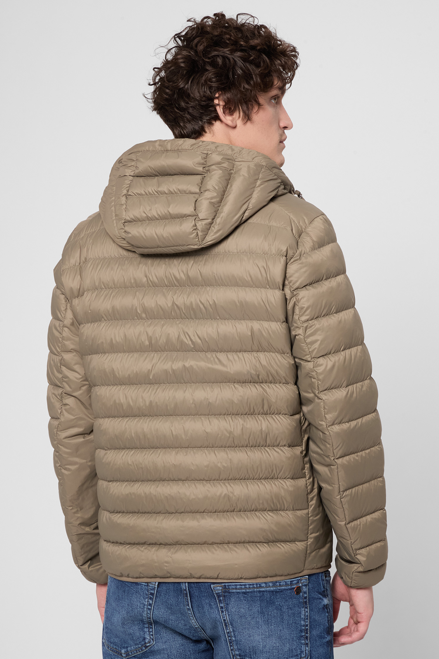 Мужская бежевая куртка BOSS 50540450;245