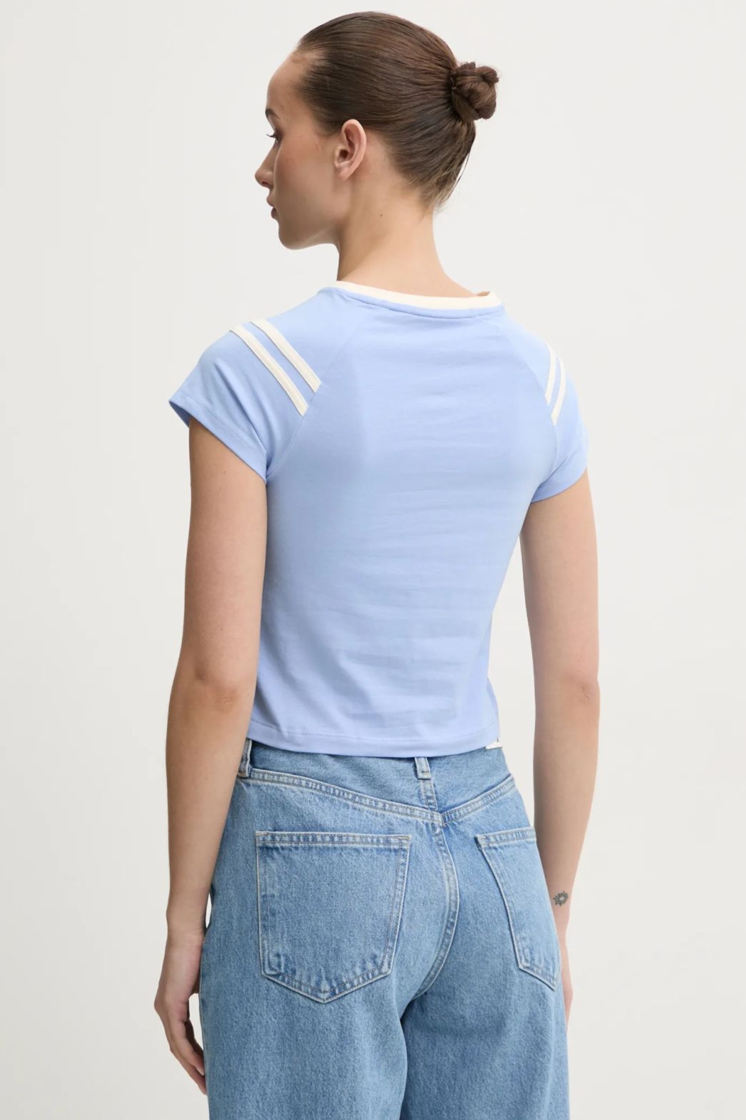 Жіноча блакитна футболка Guess Jeans W5RI53.J1314;G7CP