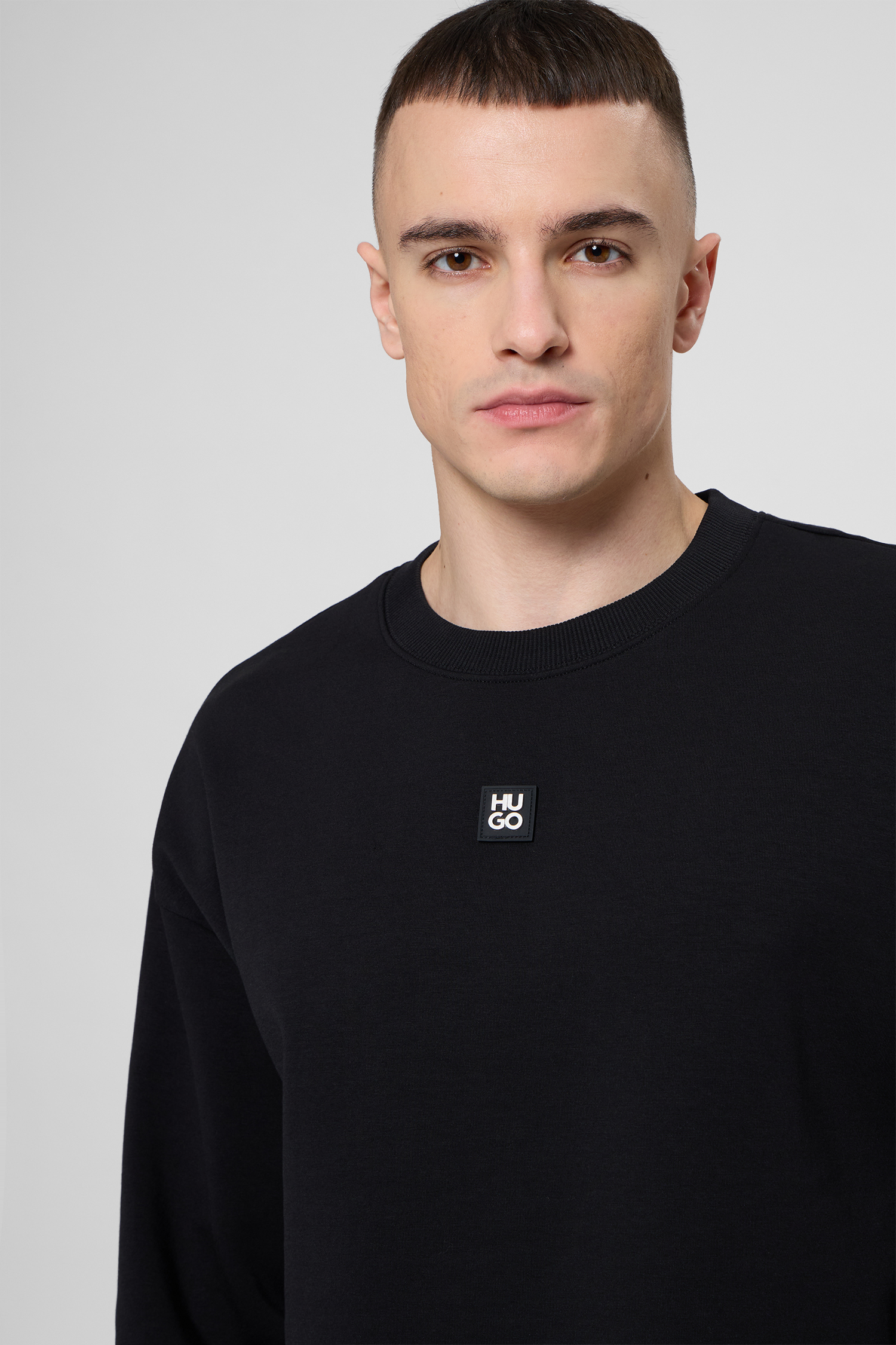 Чоловічий чорний світшот HUGO 50533689;002