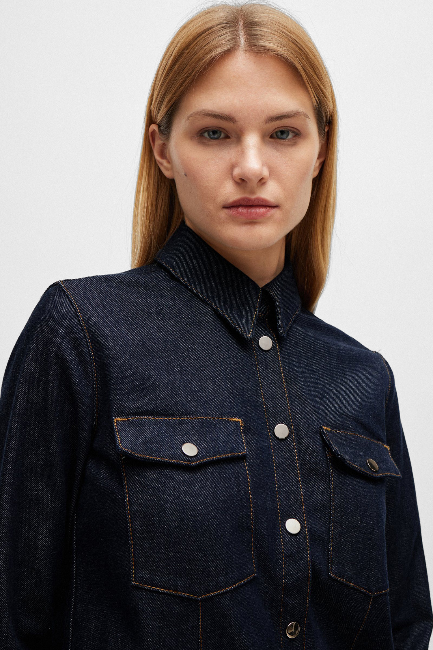 Жіноча темно-синя джинсова сорочка BOSS 50513315;400