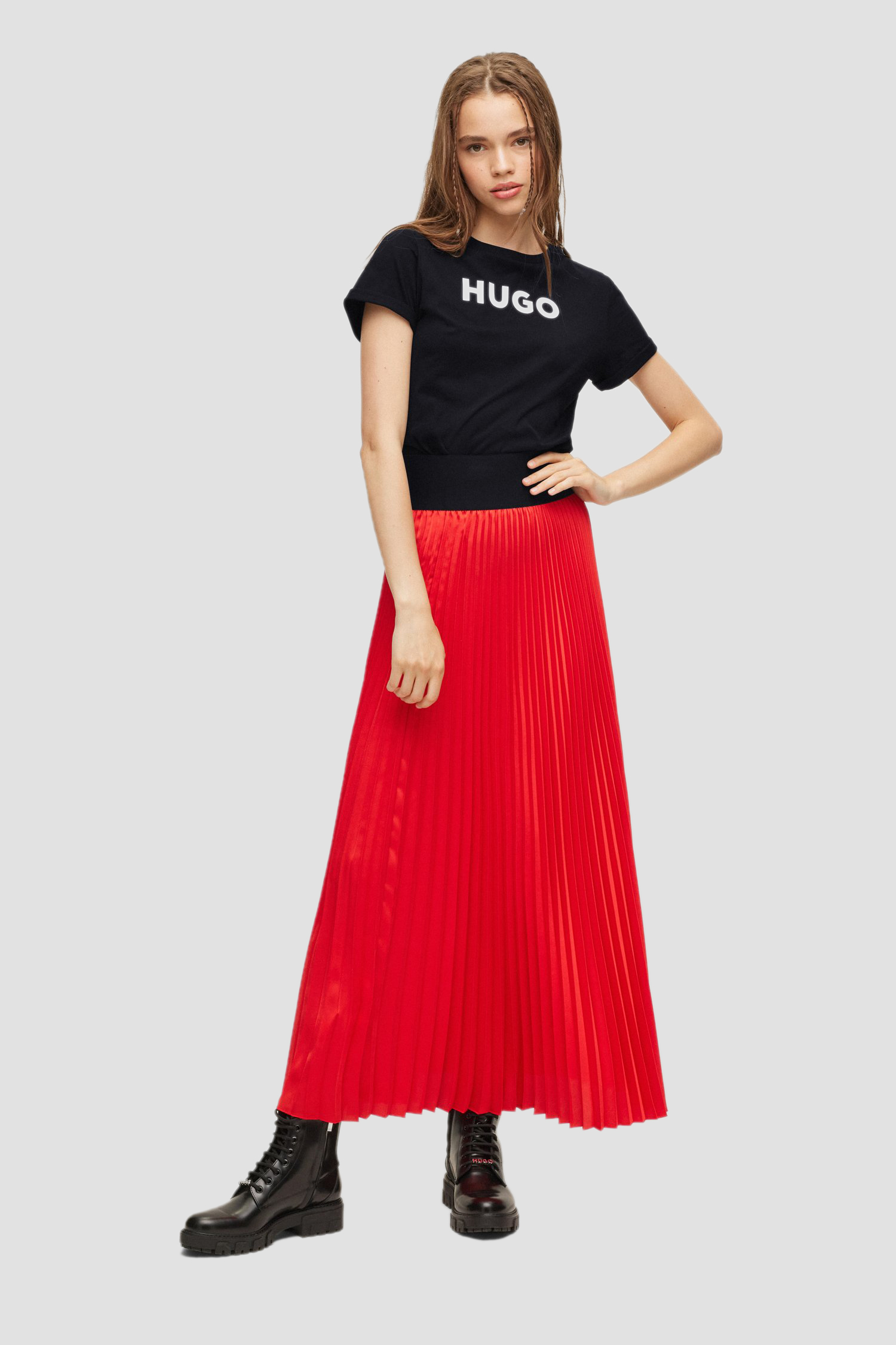 Жіноча чорна футболка HUGO 50473813;001