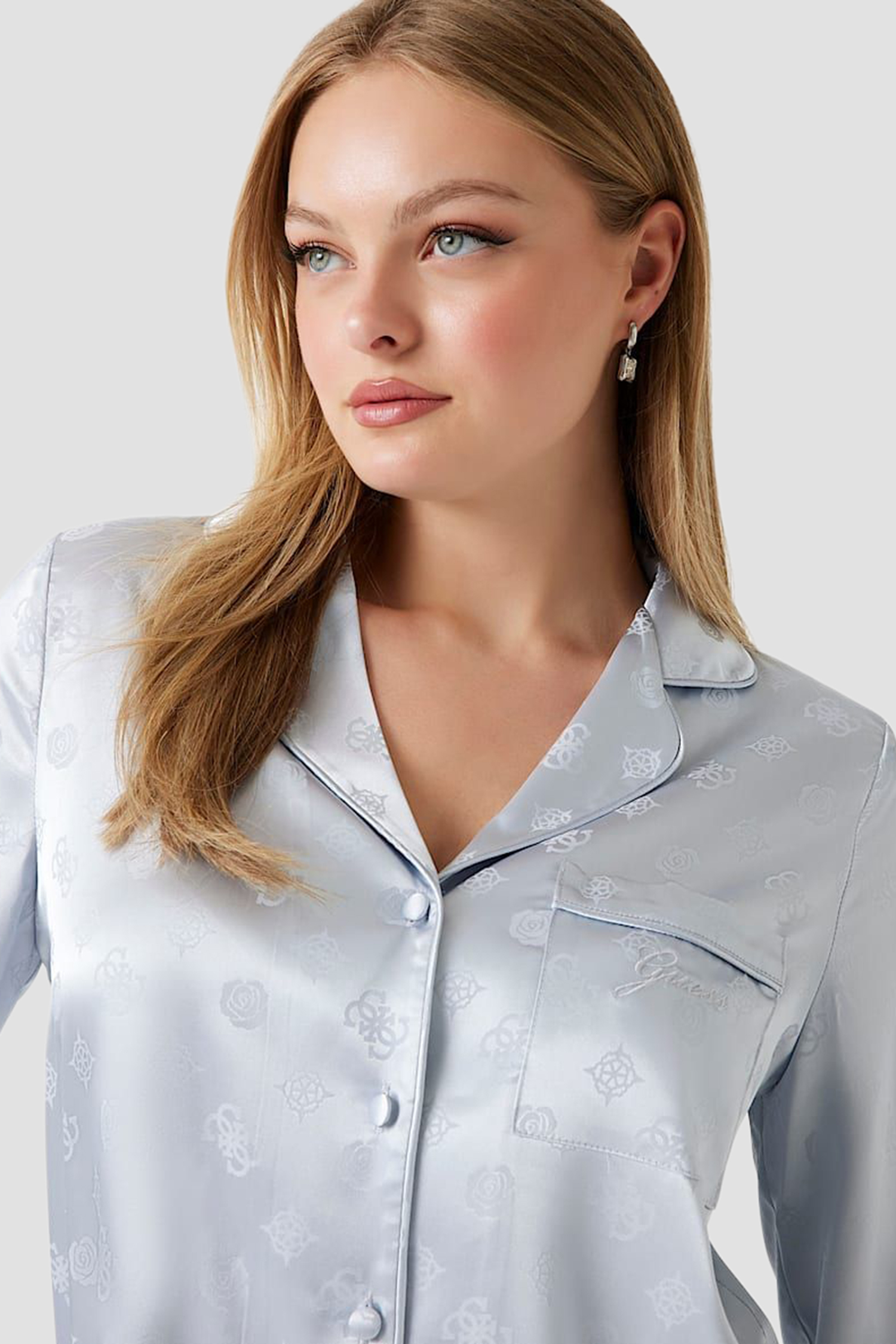 Женская голубая пижама с узором (рубашка, брюки) Guess O5BX05.W4732;FBCW
