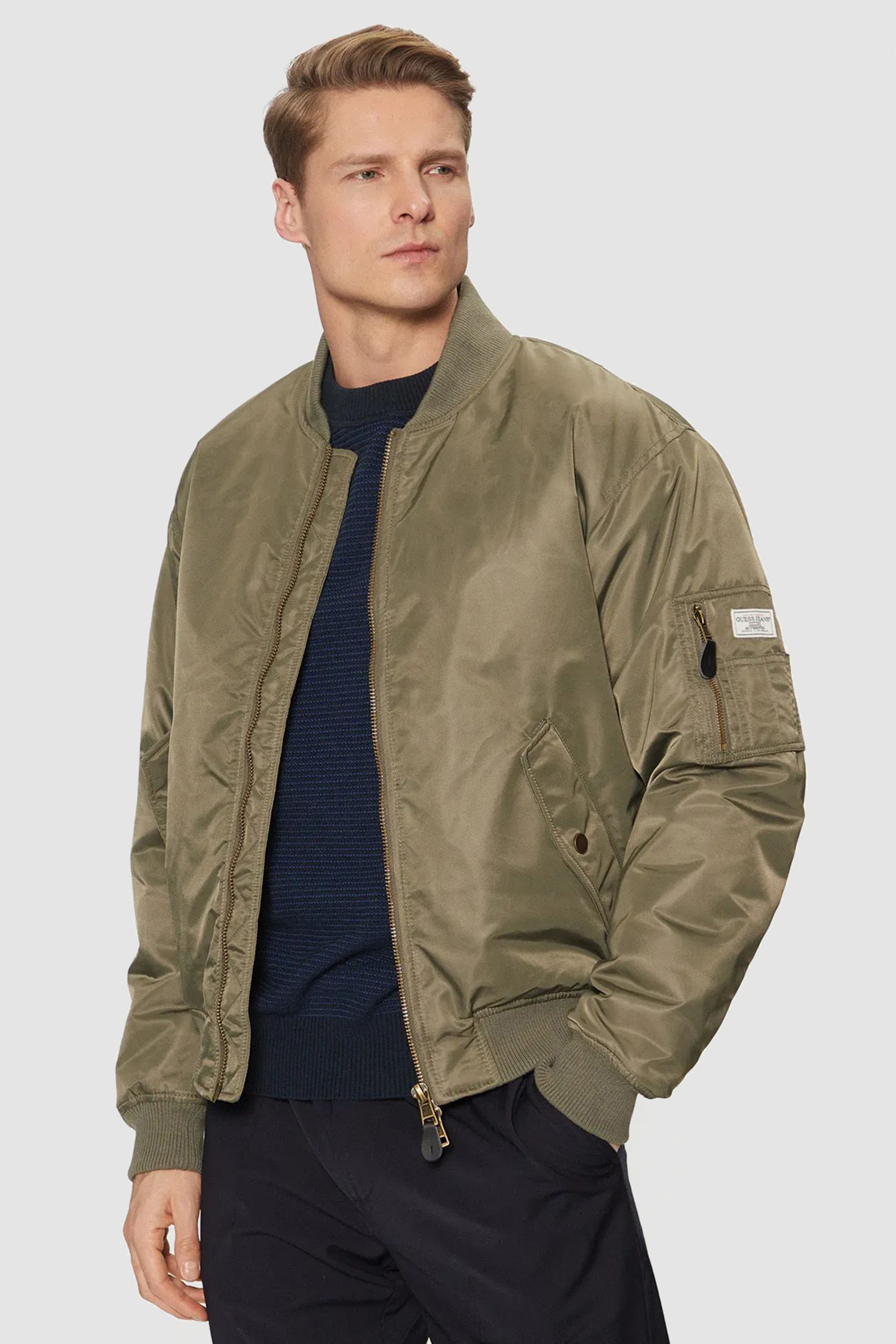 Чоловічий оливковий бомбер Guess Jeans M5RL81.WHAA2;G8EV