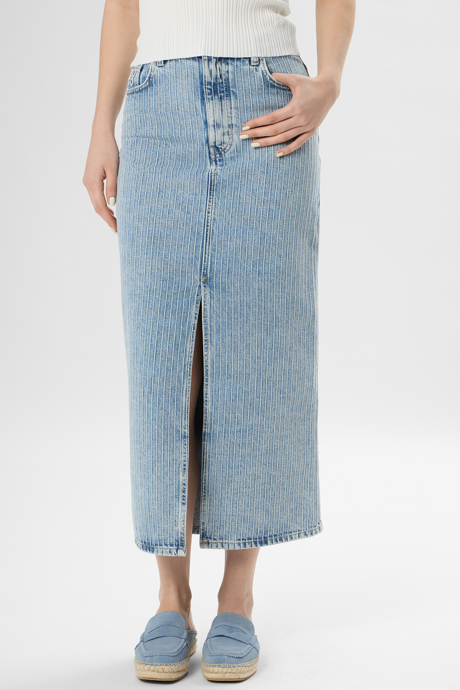 Жіноча блакитна джинсова спідниця у смужку HUGO 50568239;445