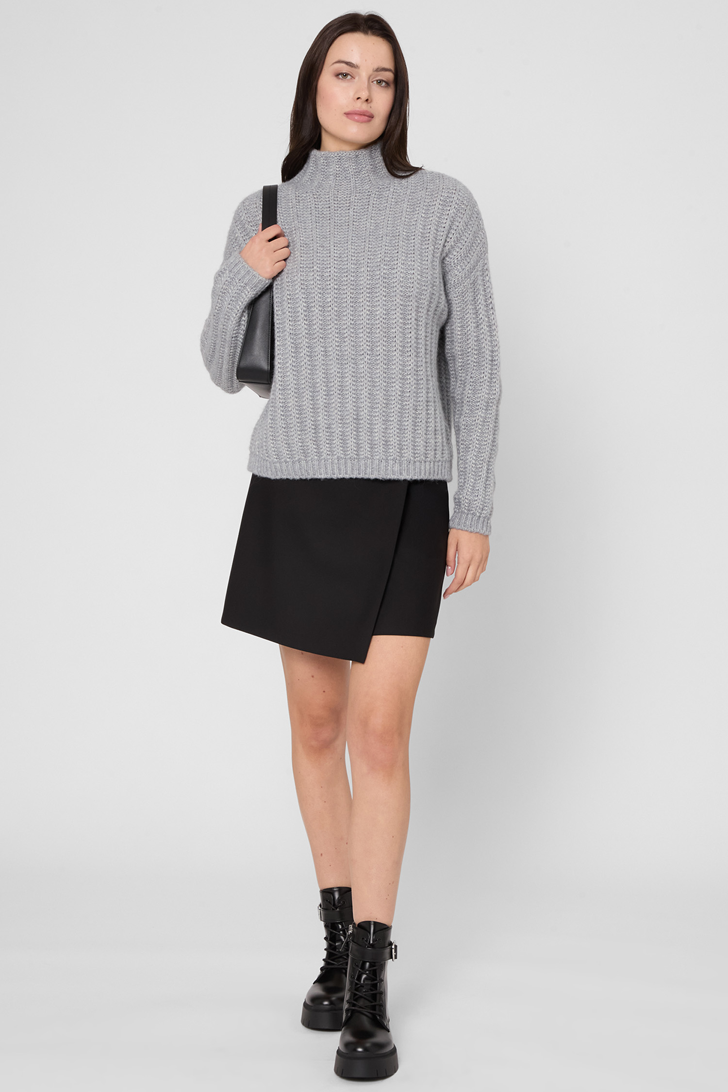 Жіночий сірий светр HUGO 50550210;033