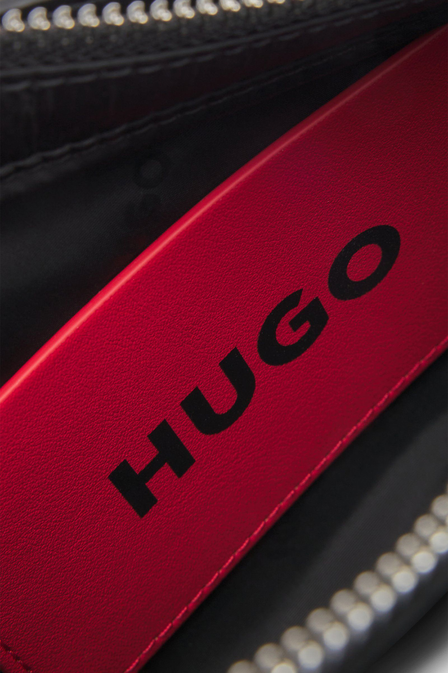 Женская черная сумка HUGO 50536988;001