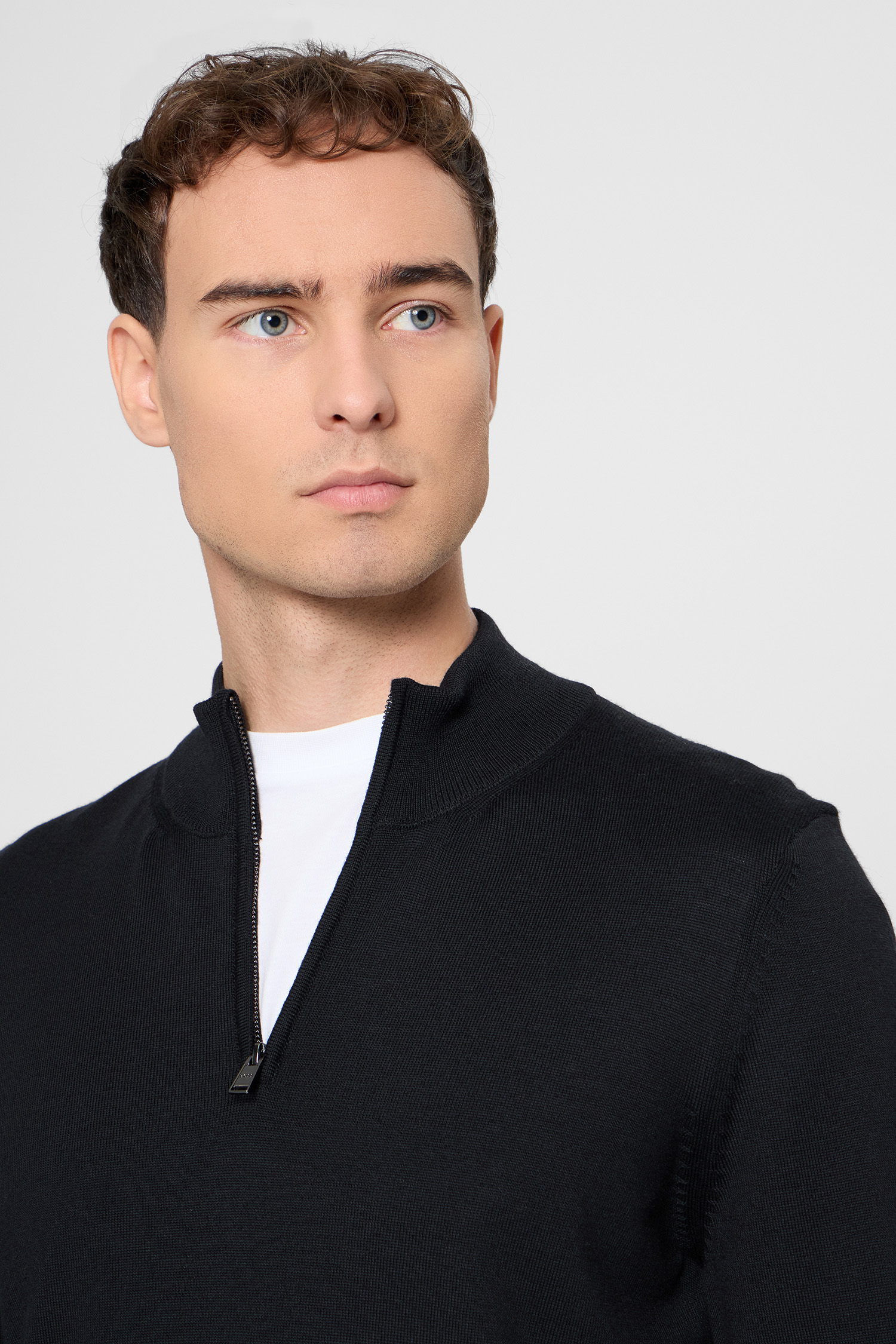 Чоловіча чорна вовняна кофта BOSS 50528300;001