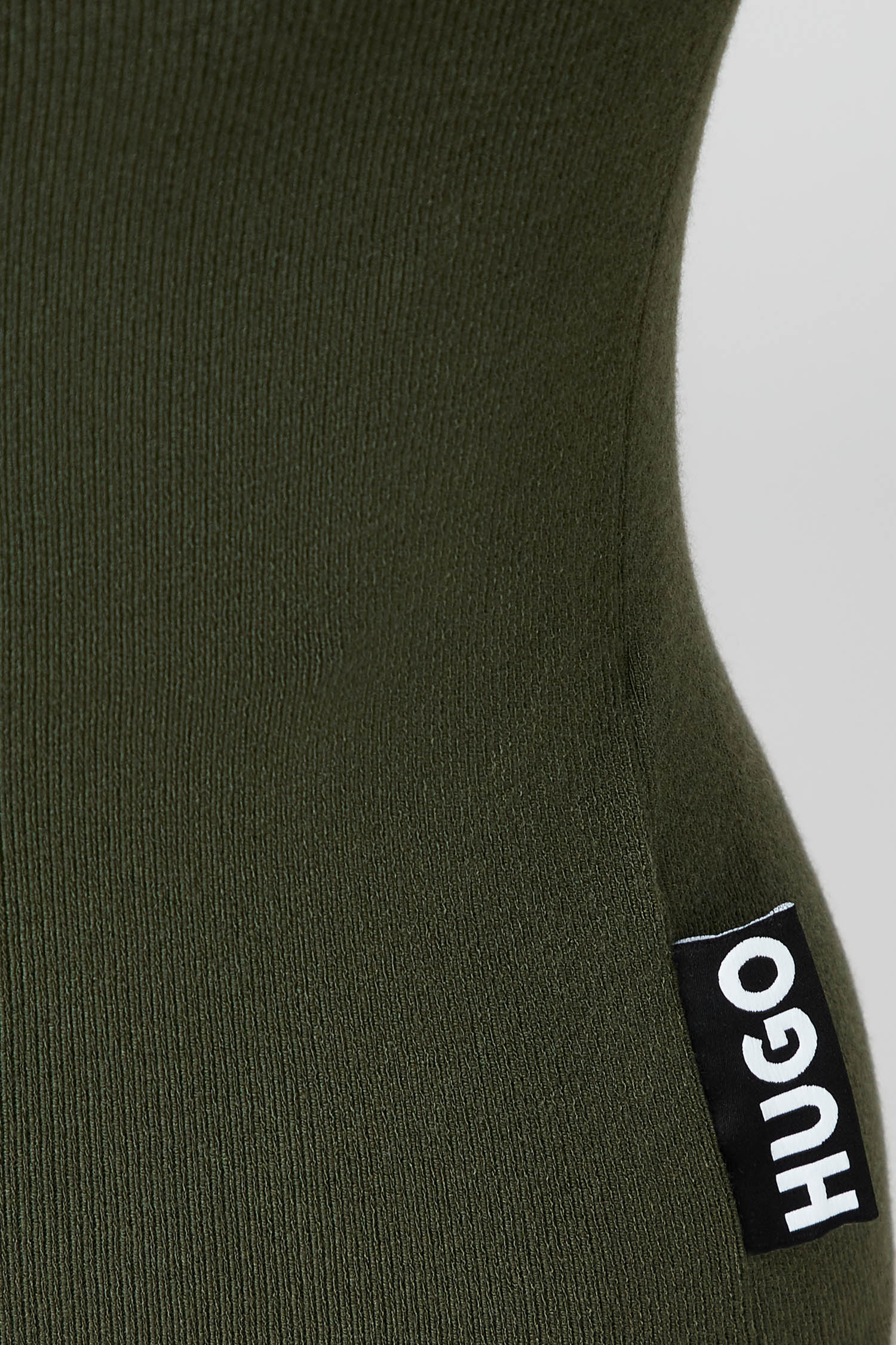 Женский зеленый гольф HUGO 50500773;305