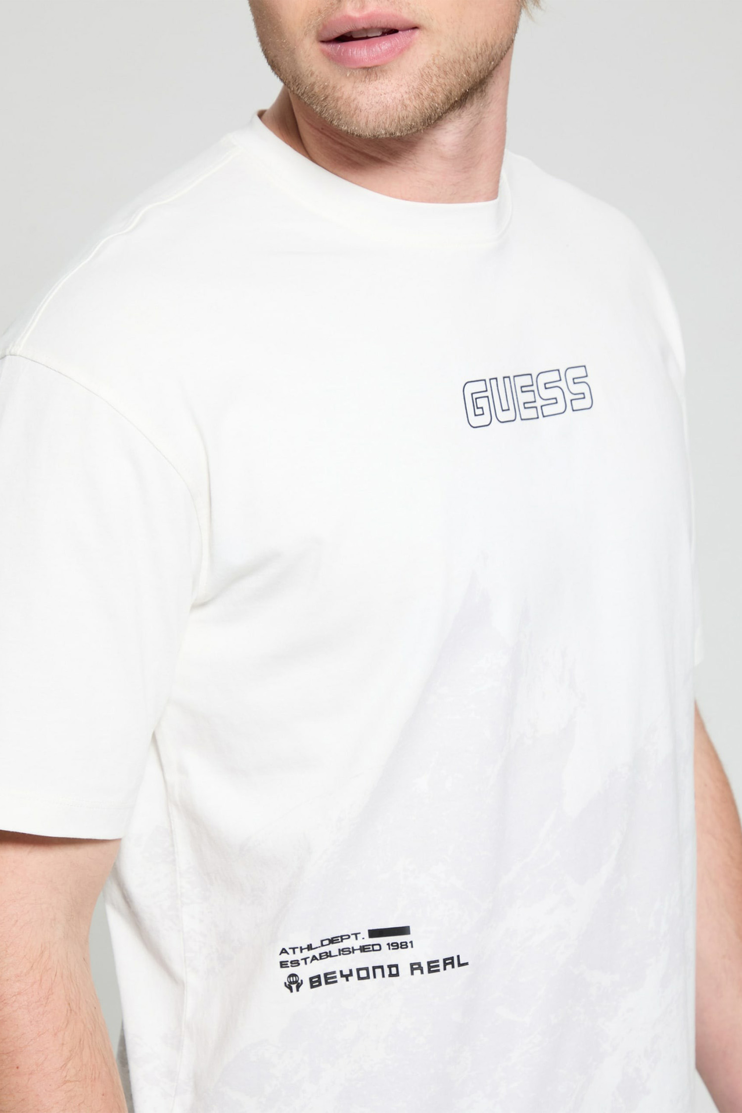 Чоловіча біла футболка Guess Z5GI05.I3Z14;G018