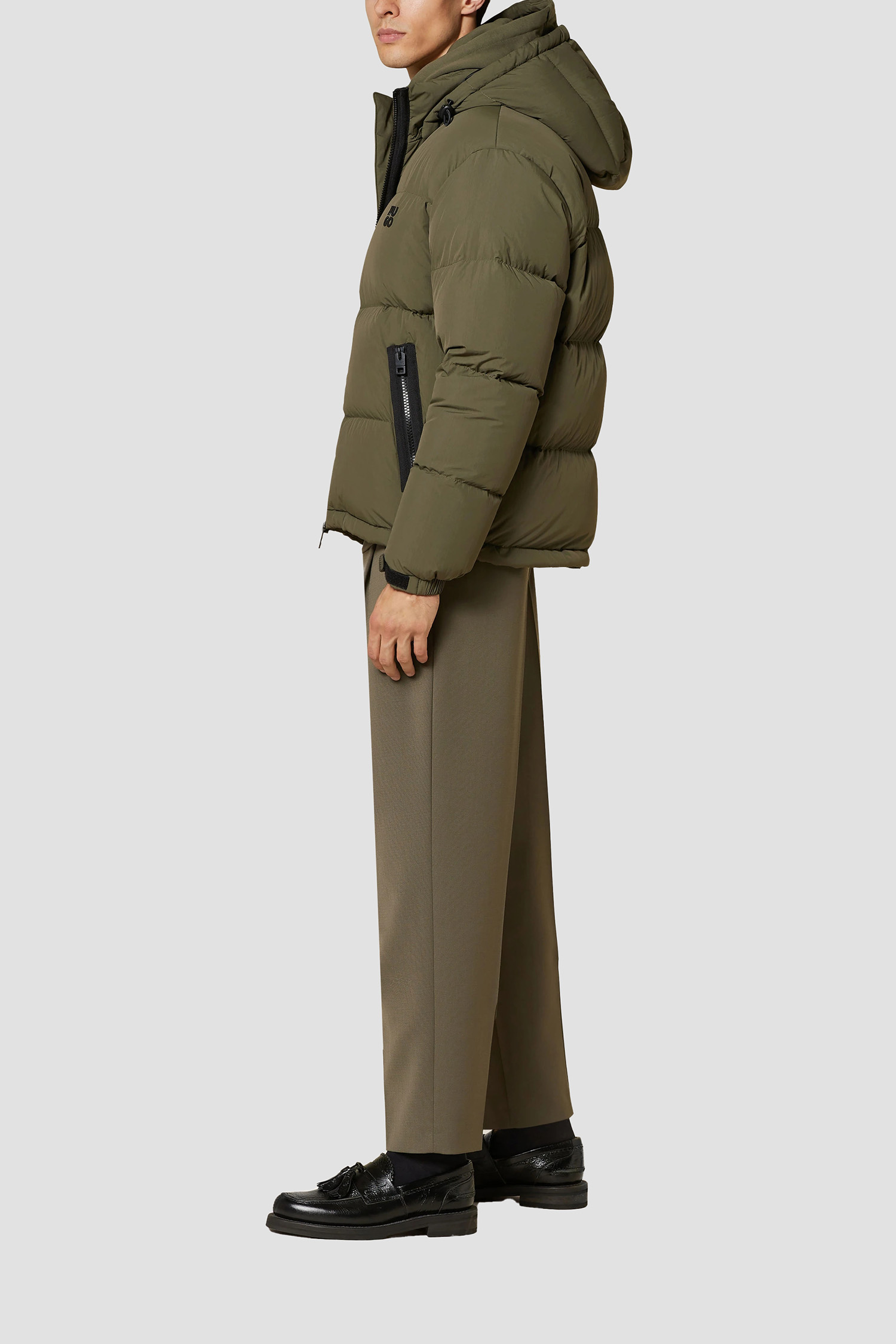 Мужской зеленый пуховик HUGO 50522935;257