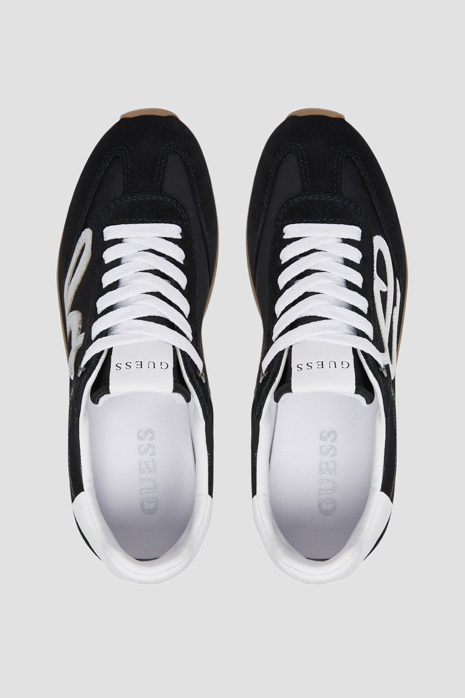 Женские черные кроссовки Guess FLPSKR.SUE12;BLACK