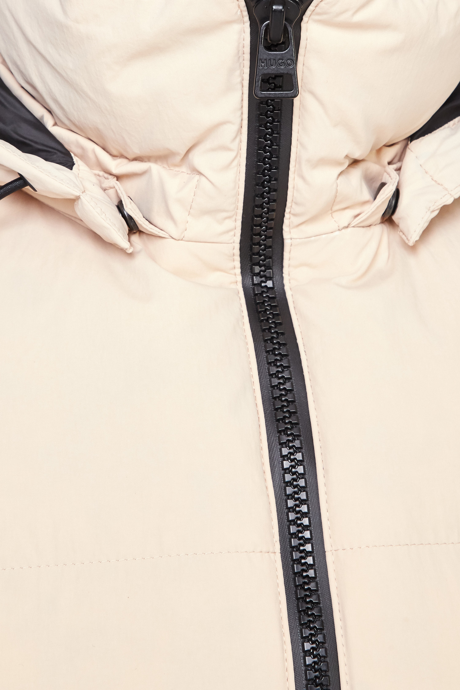 Мужской бежевый пуховик HUGO 50496293;275