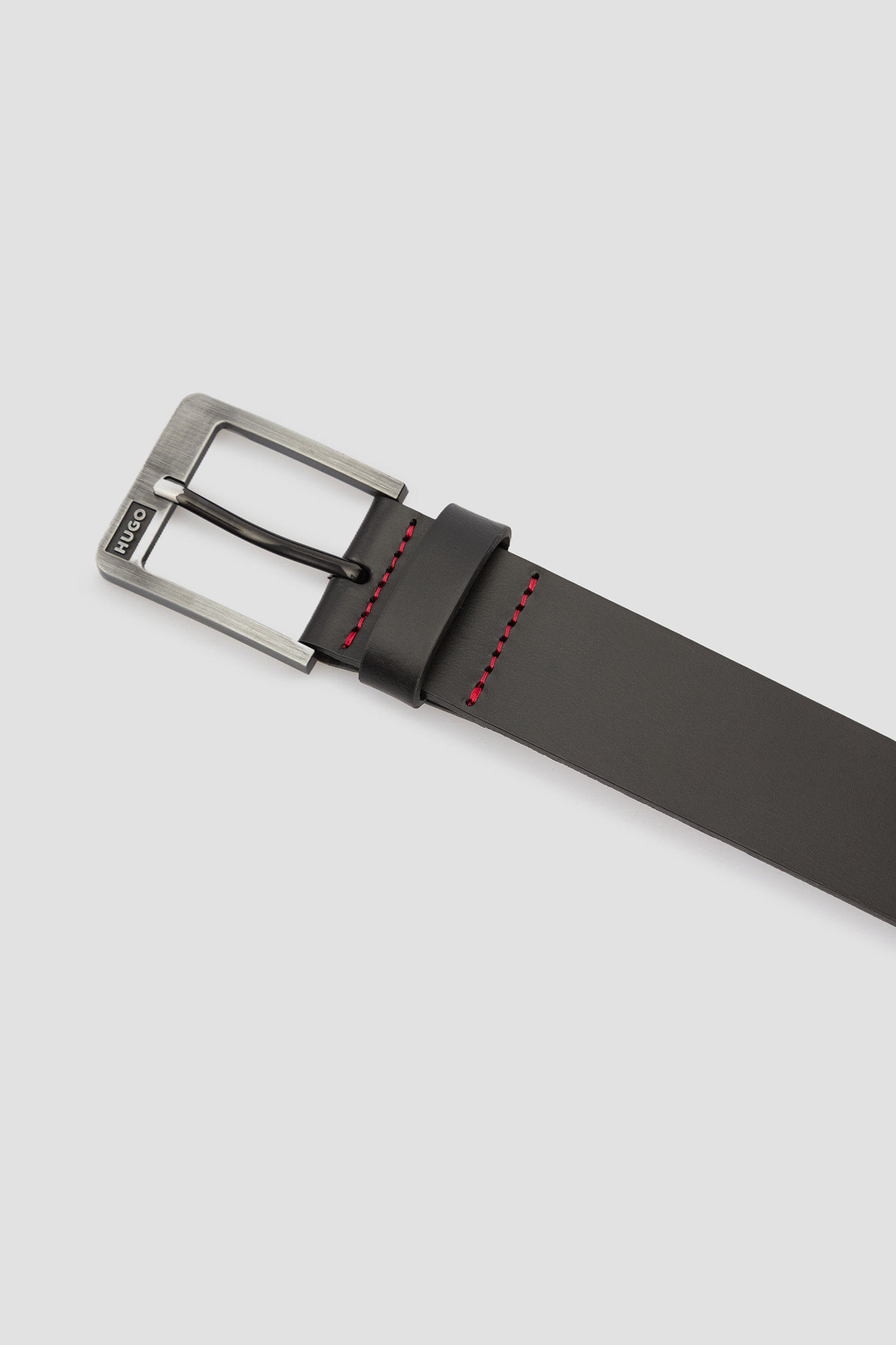 Мужской черный кожаный ремень HUGO 50548366;001