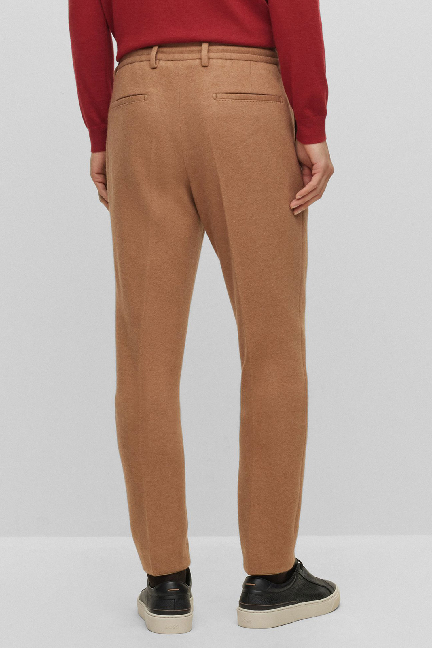 Мужские бежевые шерстяные брюки BOSS 50502376;260