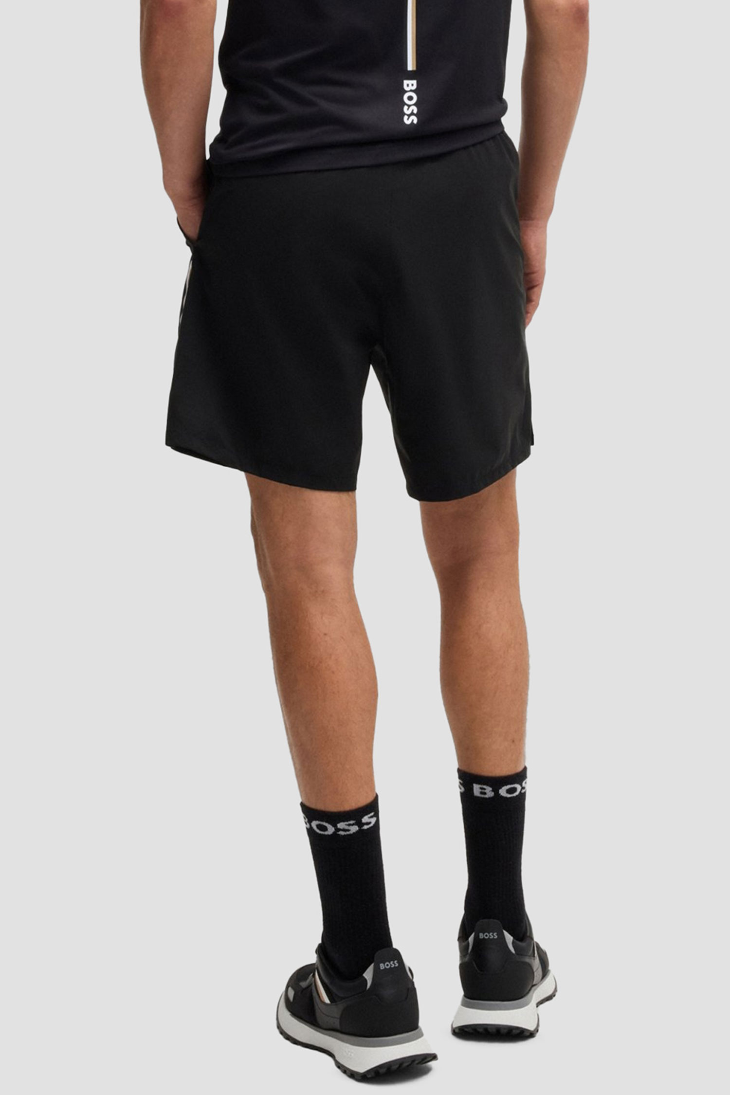 Мужские черные шорты BOSS 50540307;001