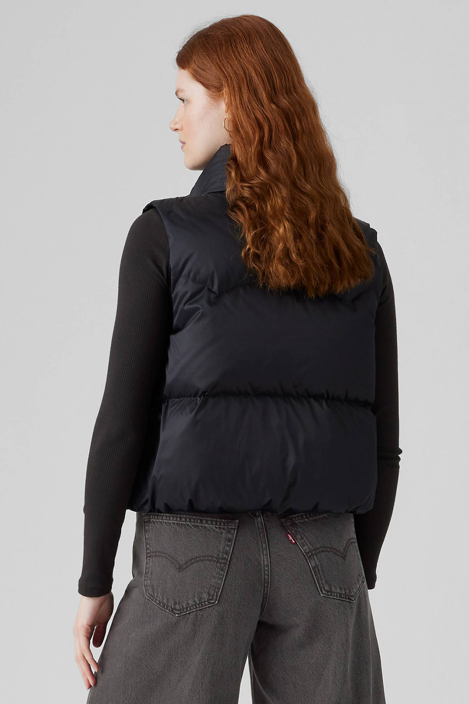 Жіночий чорний пуховий жилет Levi’s® A8526;0009
