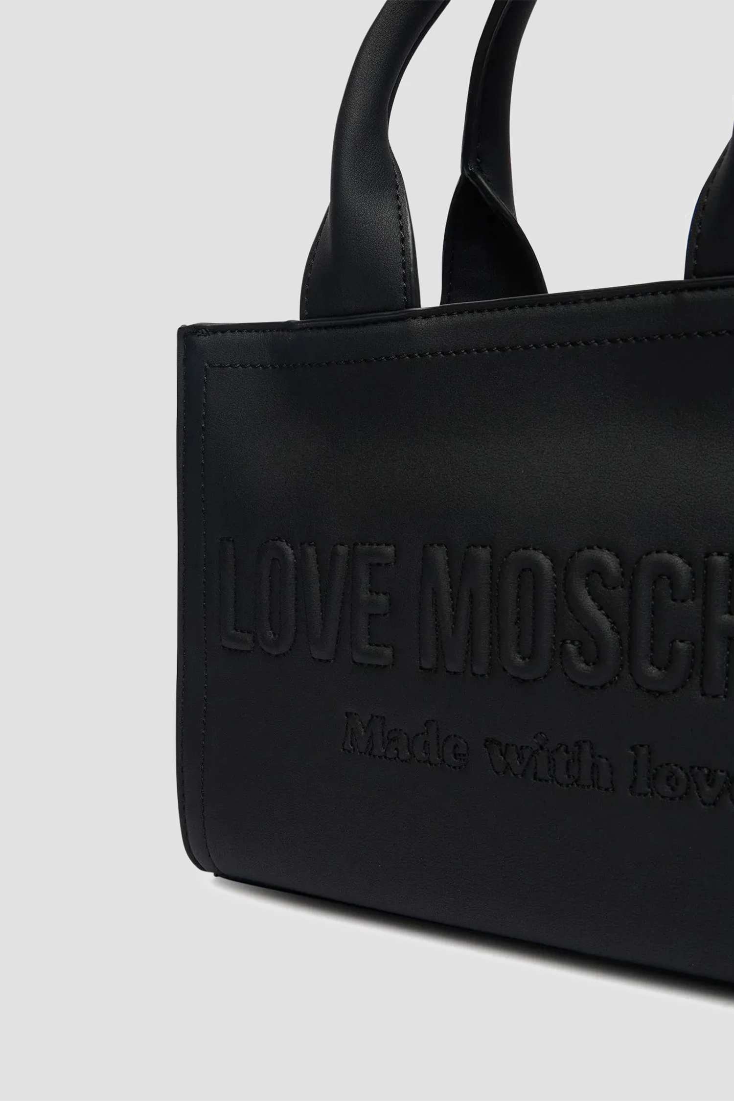 Женская черная сумка Moschino JC4044PP1O.LE0;000