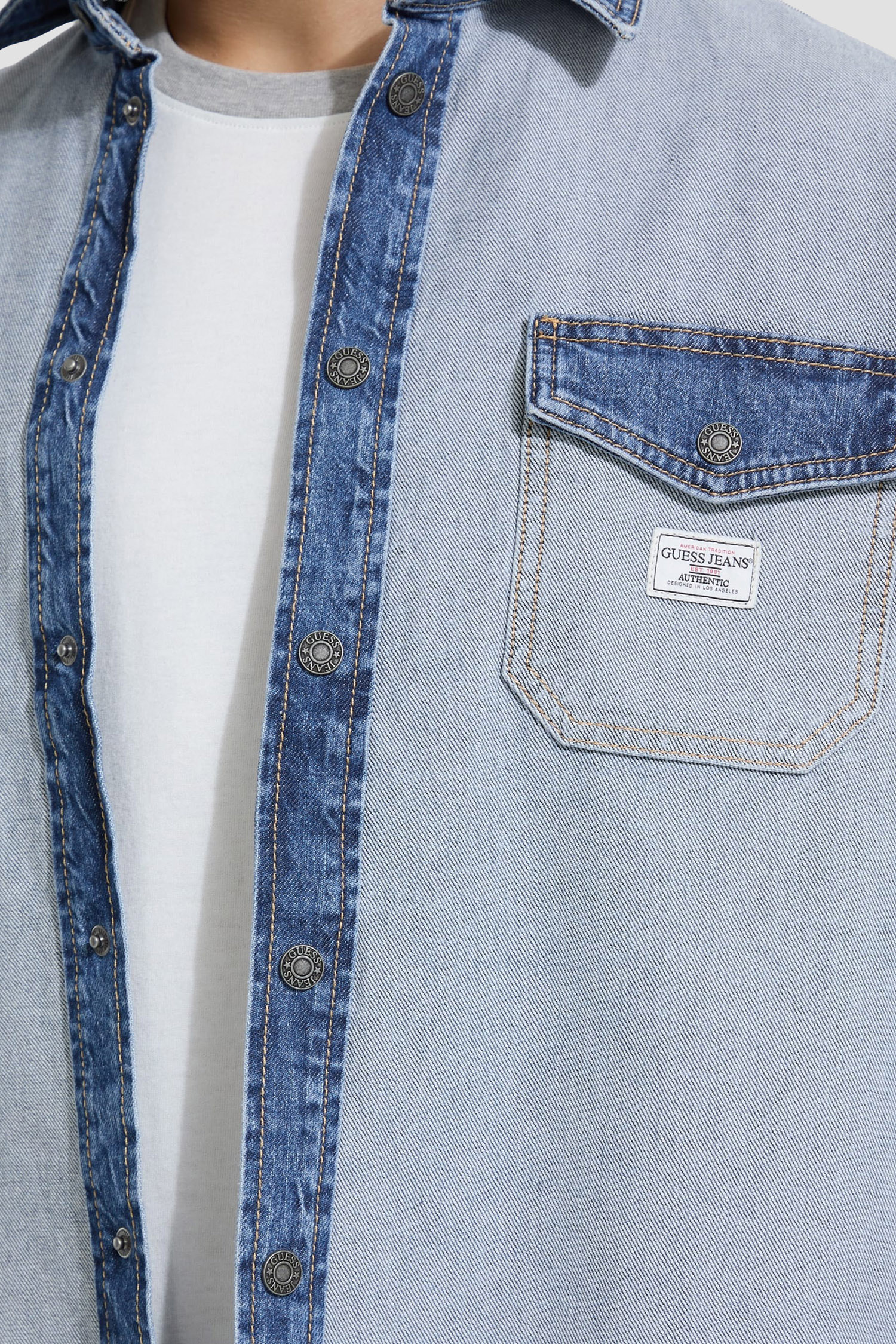 Чоловіча блакитна джинсова сорочка Guess Jeans M5YH71.D5M56;GJPN