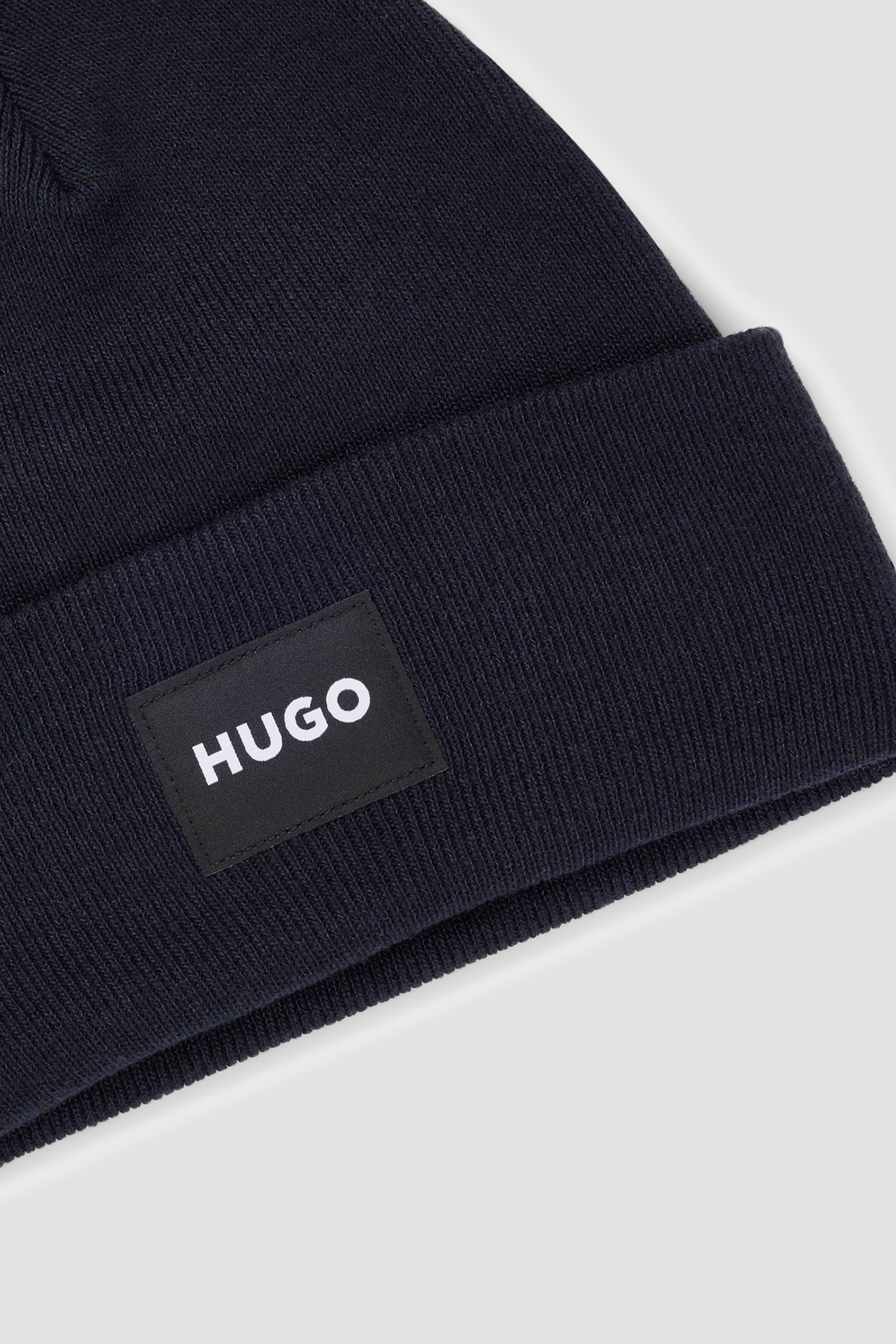Мужская темно-синяя шапка HUGO 50496012;410