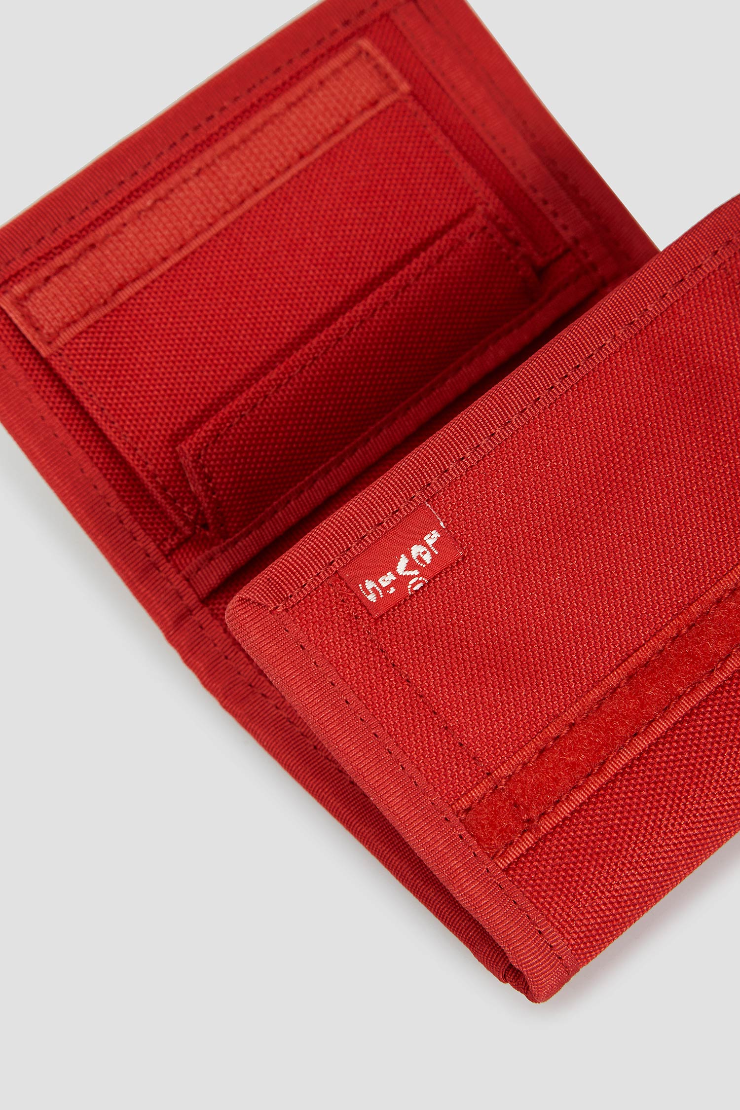 Красный кошелек Levi’s® 233055;208.87