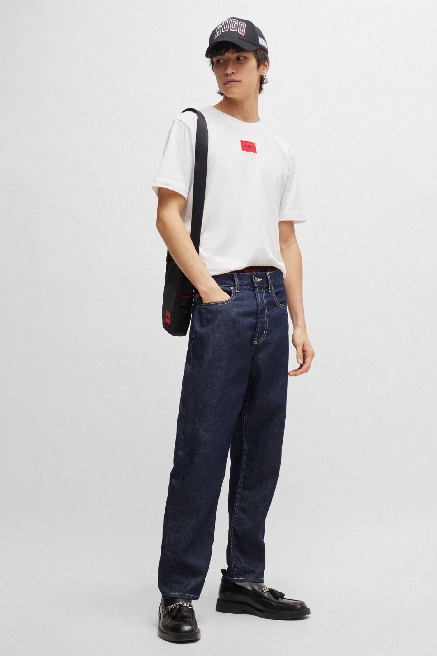 Мужская белая футболка HUGO 50447978;100