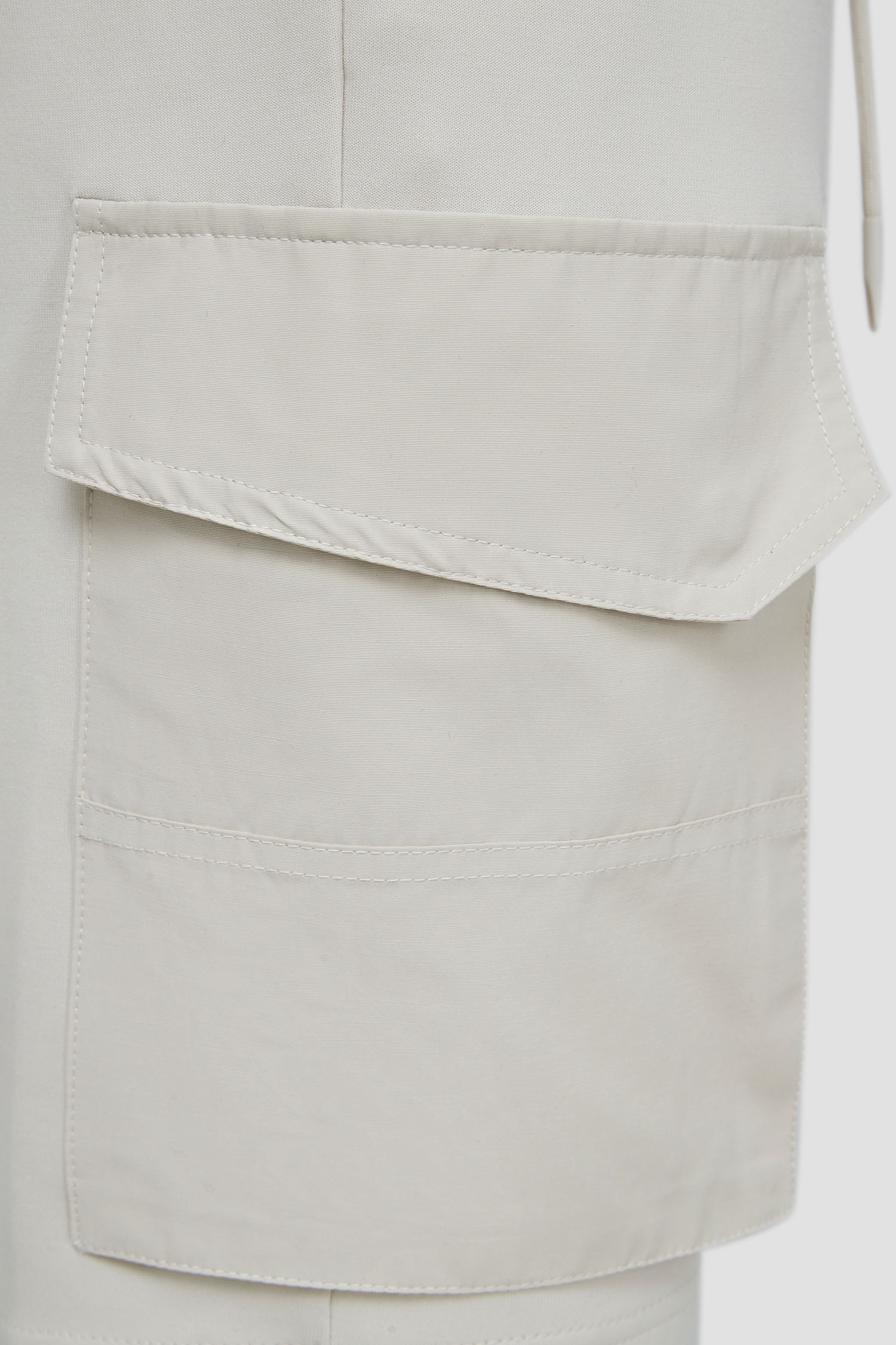 Чоловічі бежеві шорти Antony Morato MMFS00024.FA150178;1016