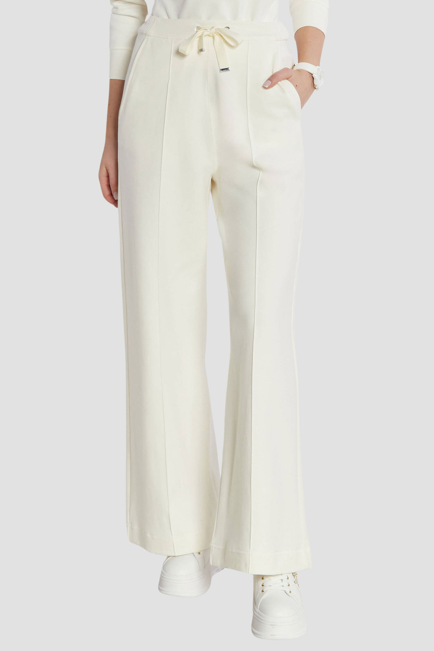 Женские белые брюки BOSS 50505770;118