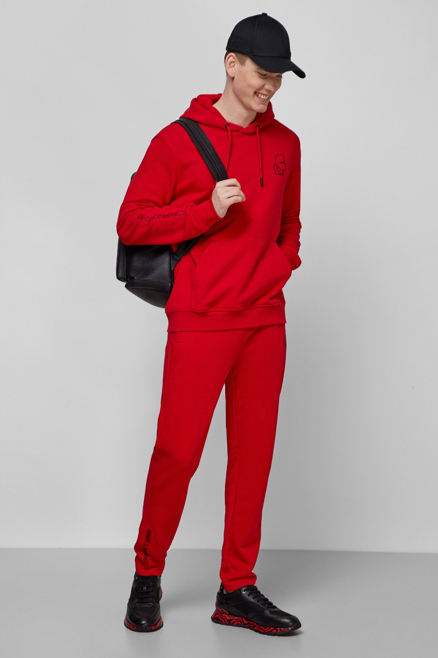 Красные спортивные брюки для парней Karl Lagerfeld 512900.705080;320 — Ultrashop