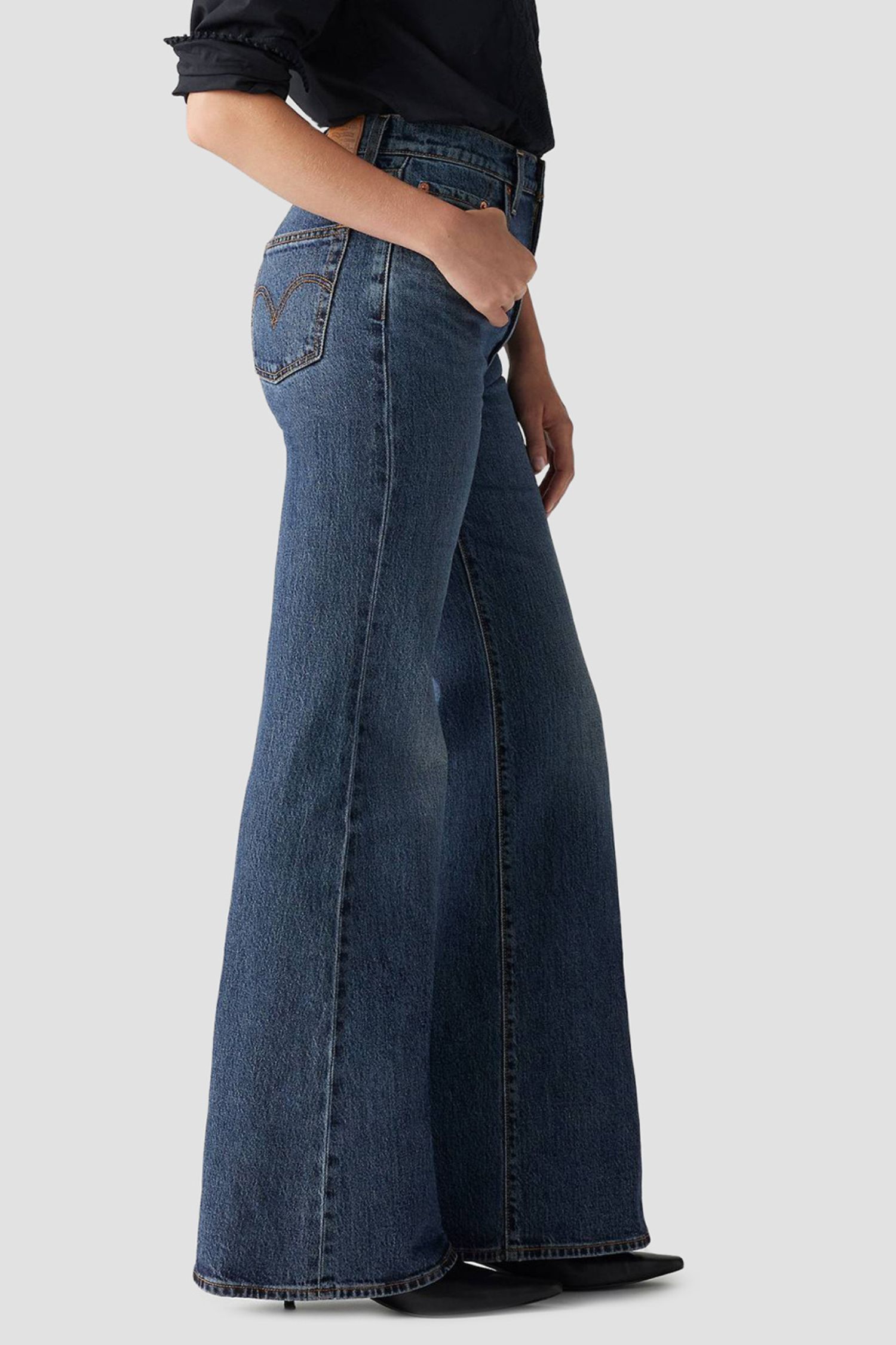 Жіночі сині джинси Ribcage Bell Levi’s® A7503;0019